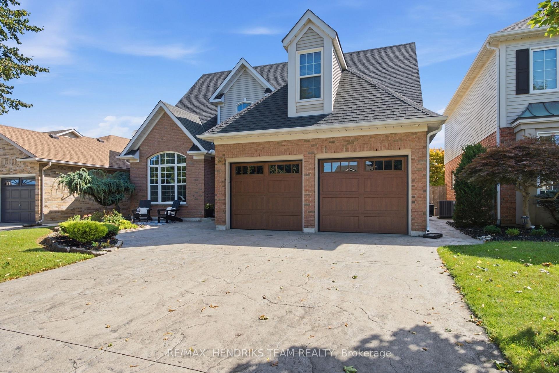 Photo 2 of 26 Countryside Drive, St. Catharines, Grapeview — HOMEH