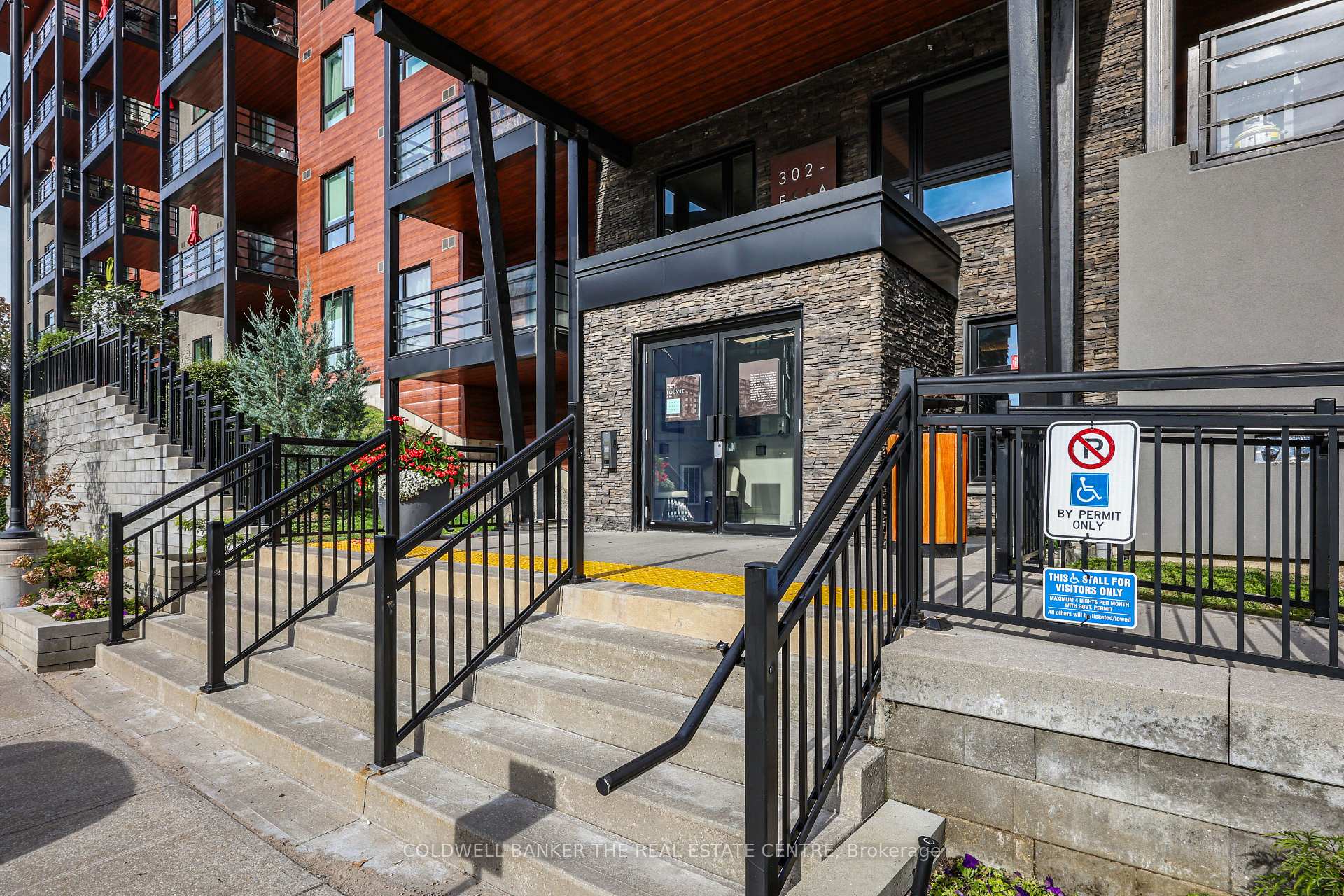 Photo 4 of Unit 312, 302 Essa Road, Barrie, 400 West — HOMEH