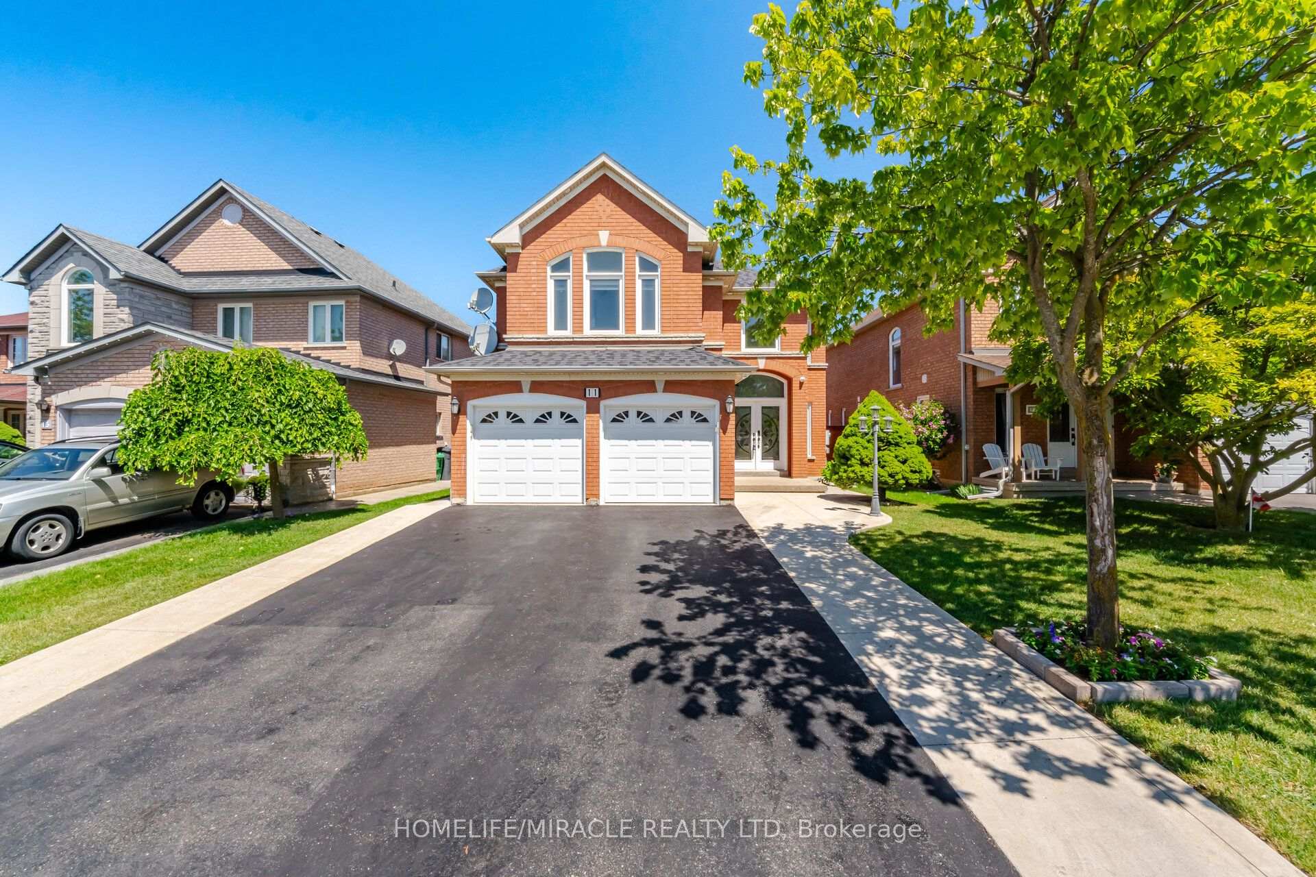 Photo 2 of 11 Barleyfield Road, Brampton, Sandringham-Wellington — HOMEH