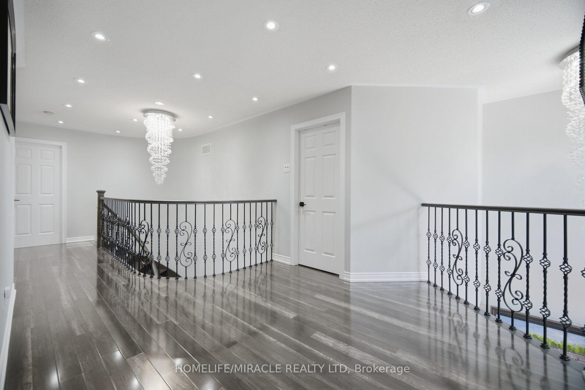 Photo 21 of 11 Barleyfield Road, Brampton, Sandringham-Wellington — HOMEH