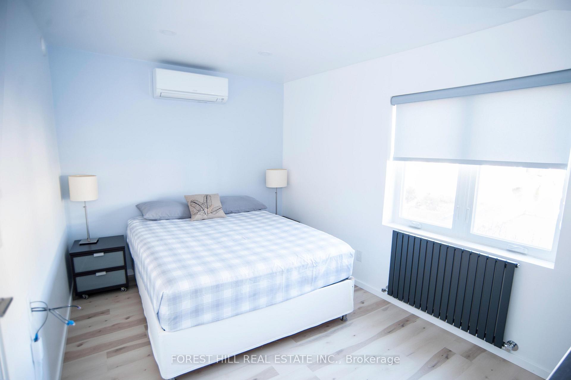 Photo 6 of Unit Second Floor, 214 Blackthorn Avenue, Toronto, Weston-Pellam Park — HOMEH