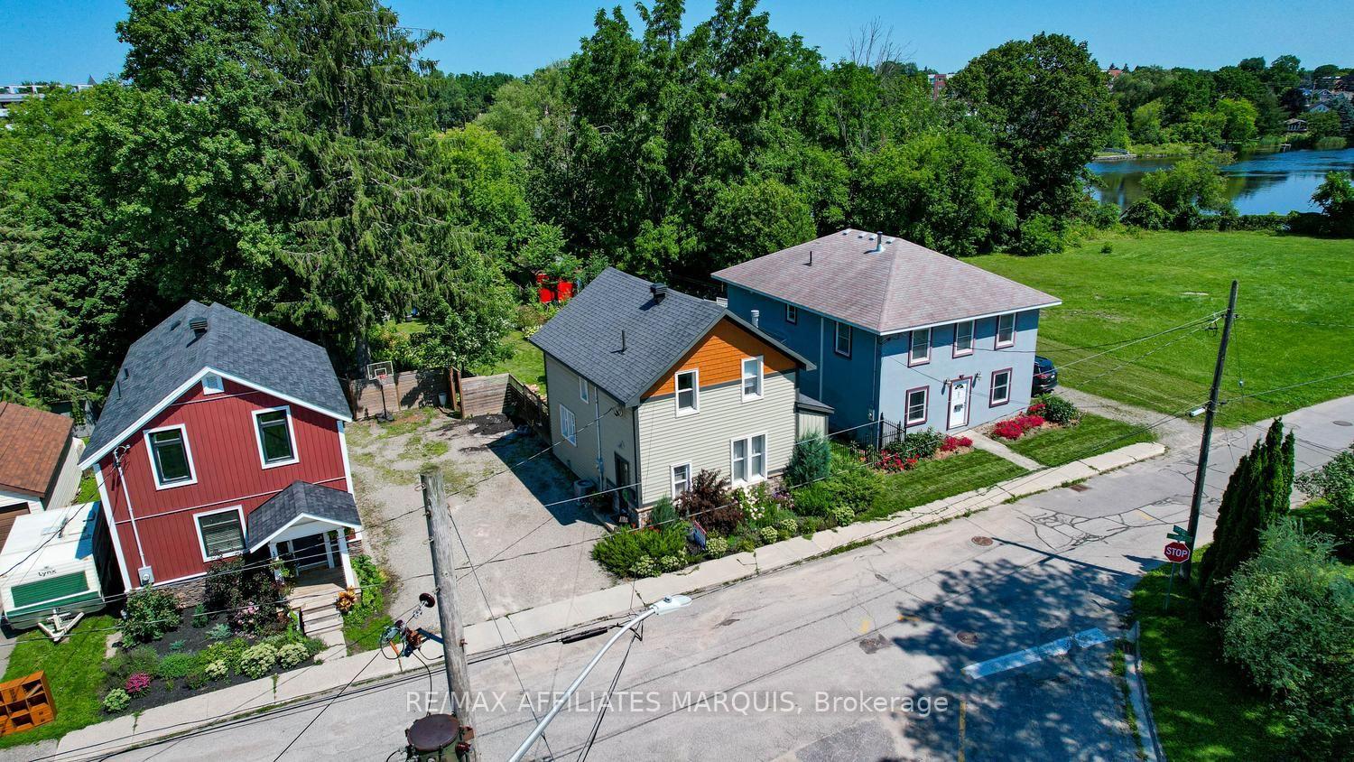Photo 1 of 20 River Street, Smiths Falls, Smiths Falls — HOMEH