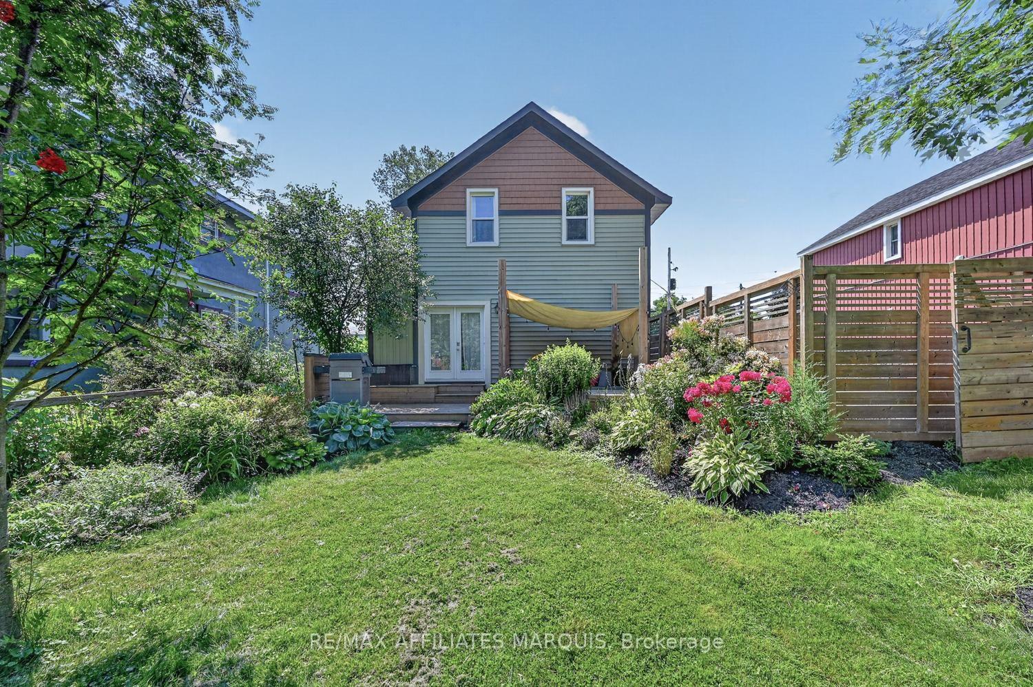 Photo 36 of 20 River Street, Smiths Falls, Smiths Falls — HOMEH