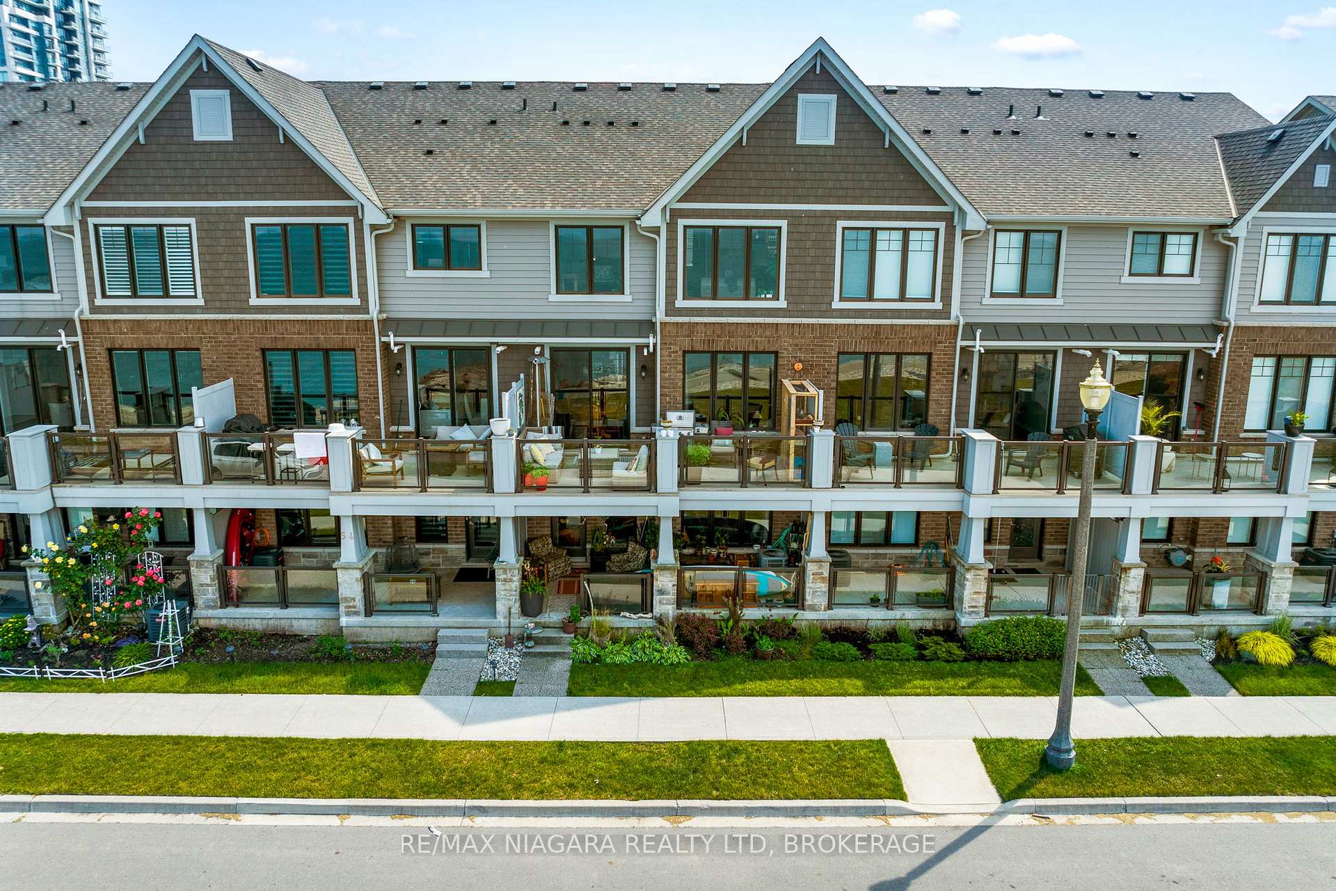 Photo 4 of 56 Waterview Lane, Grimsby, Grimsby Beach — HOMEH