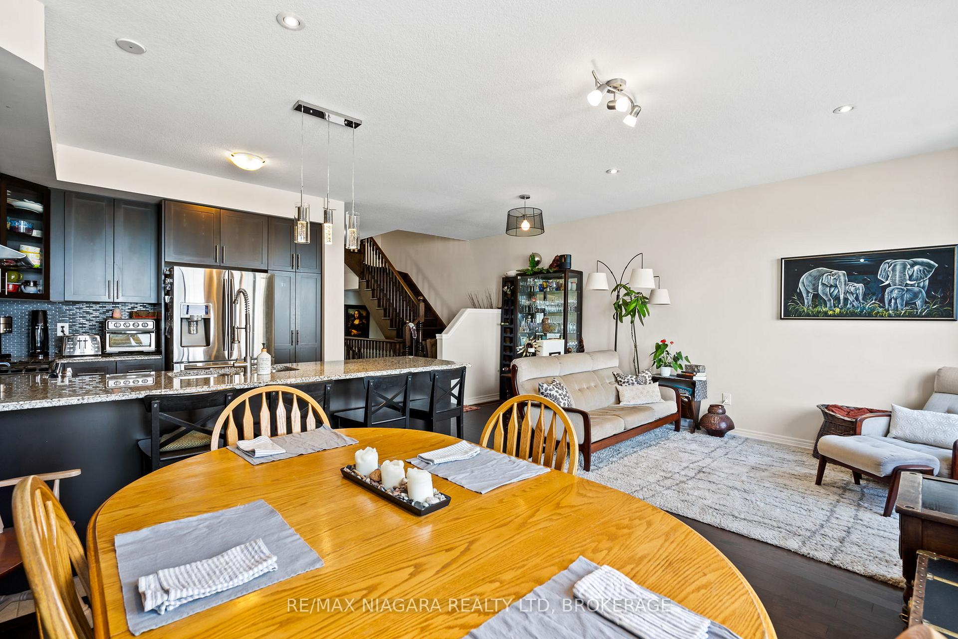 Photo 10 of 56 Waterview Lane, Grimsby, Grimsby Beach — HOMEH