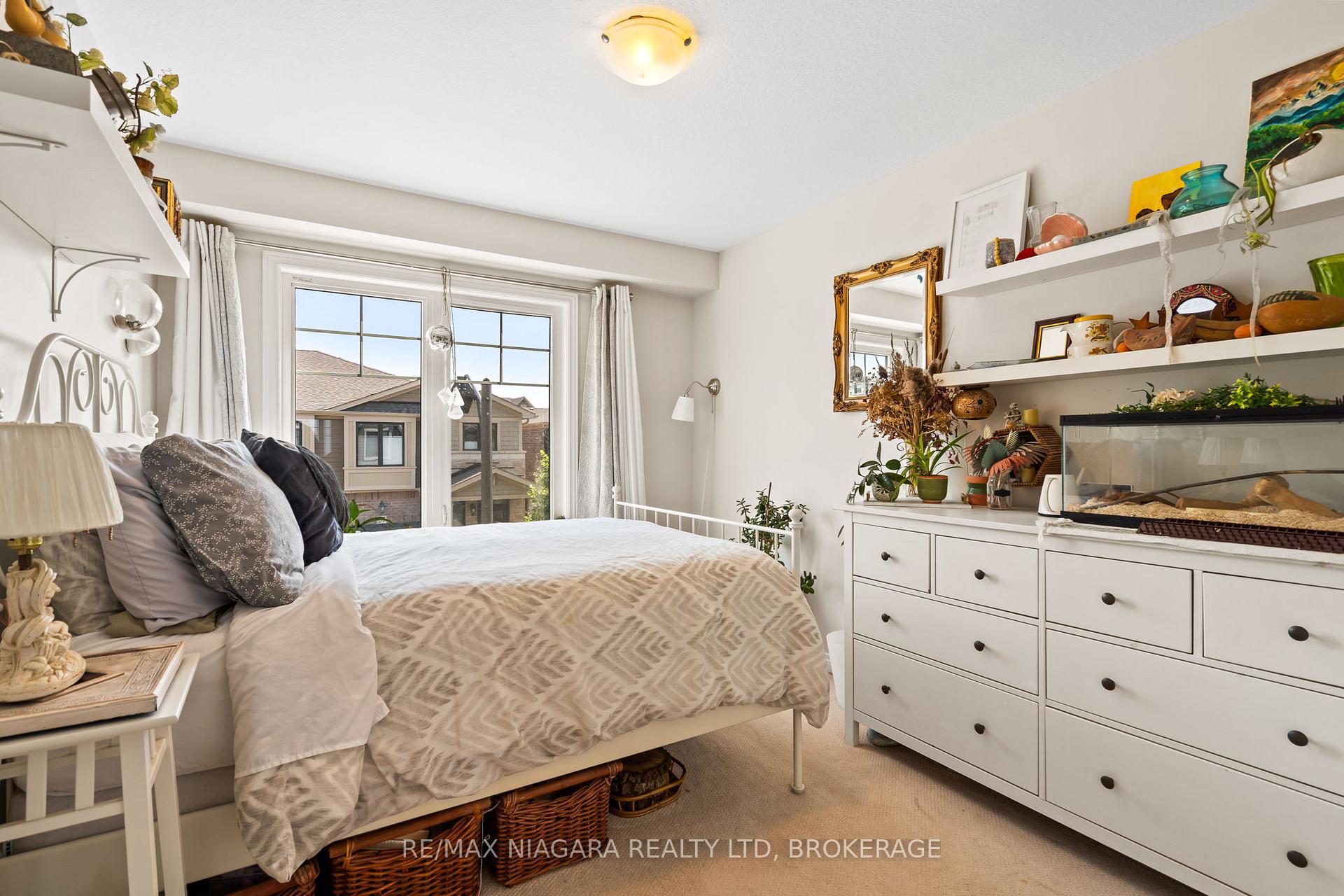 Photo 21 of 56 Waterview Lane, Grimsby, Grimsby Beach — HOMEH