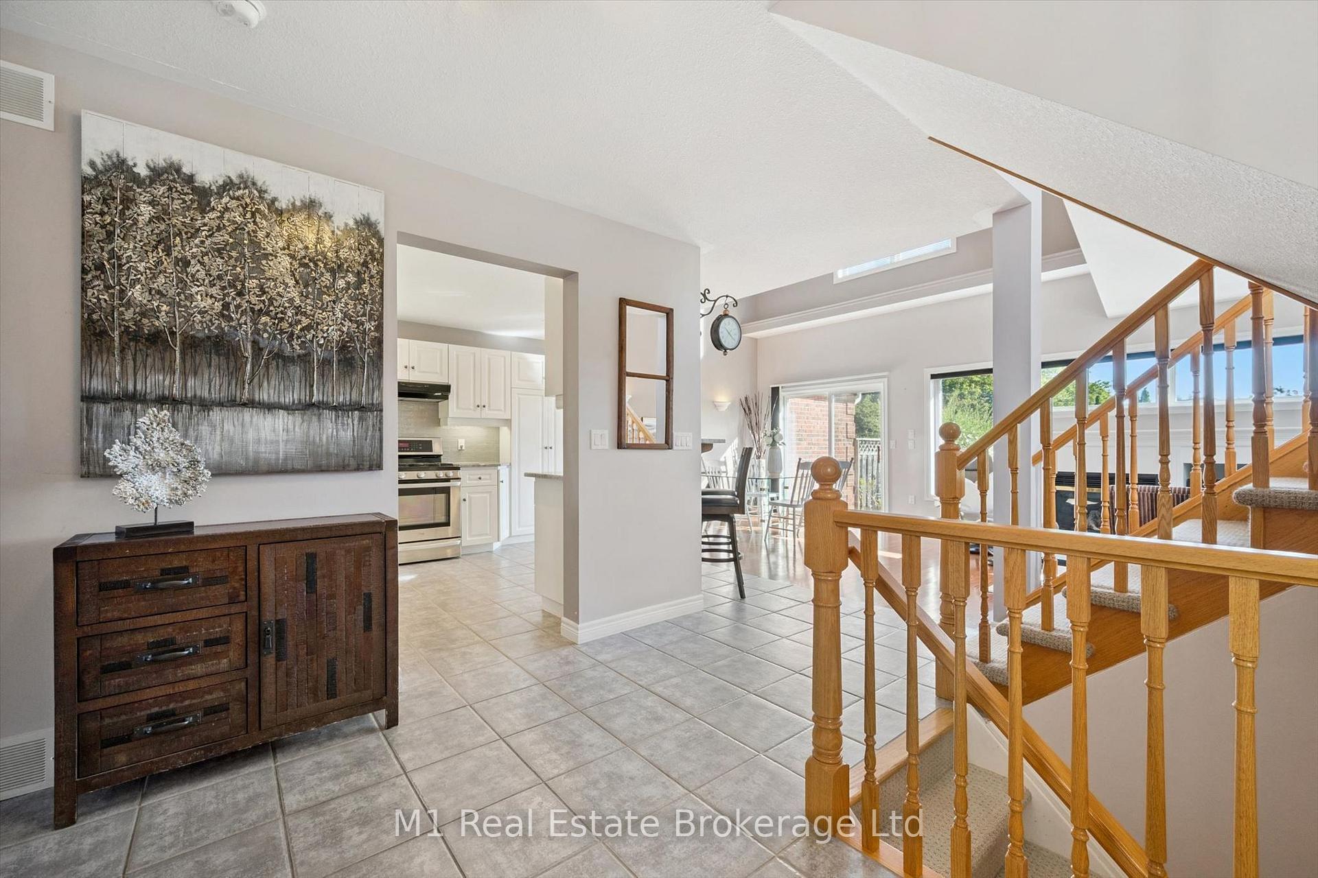 Photo 6 of 105 Riverwalk Place, Guelph/Eramosa, Rockwood — HOMEH