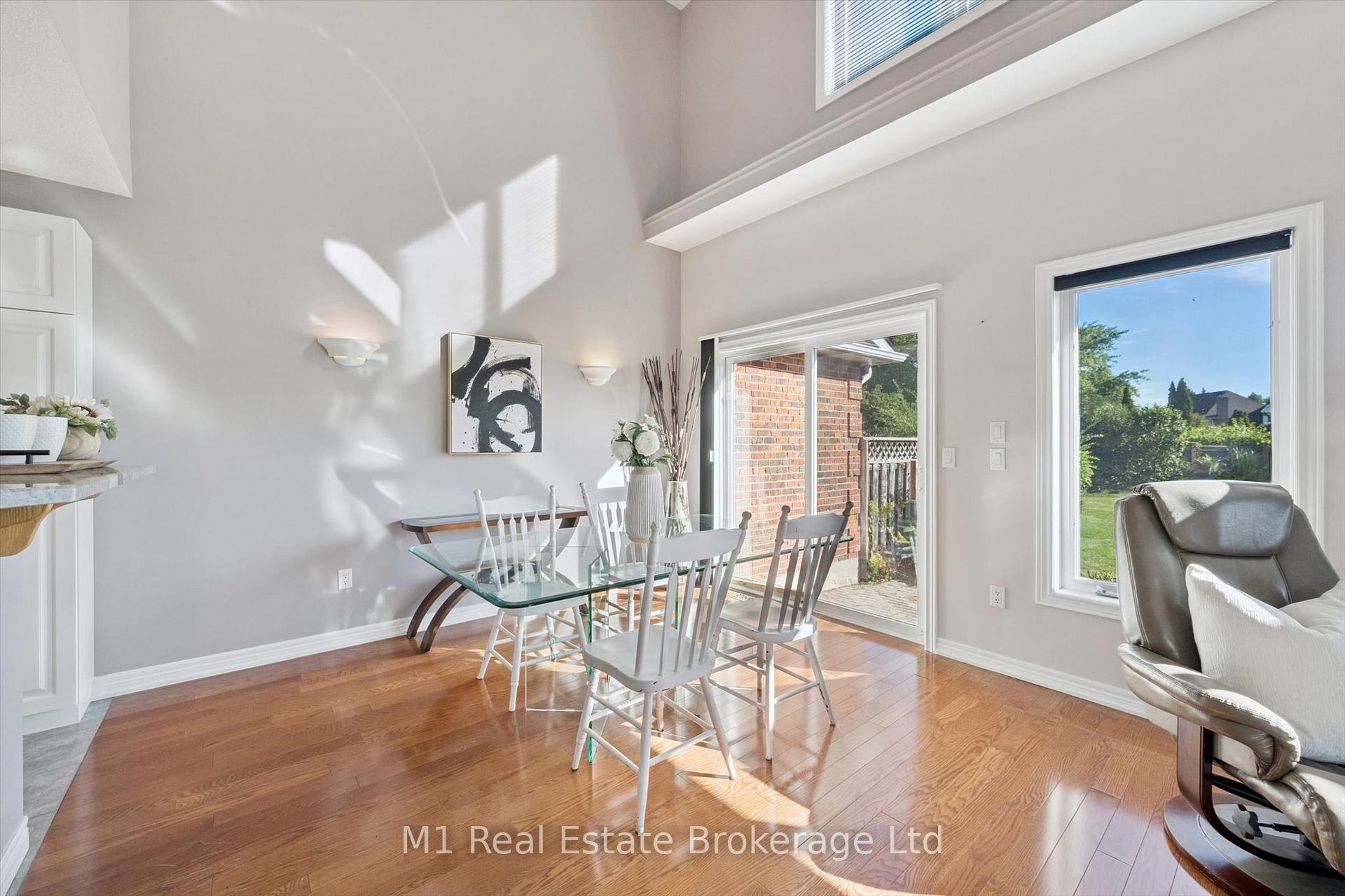 Photo 16 of 105 Riverwalk Place, Guelph/Eramosa, Rockwood — HOMEH