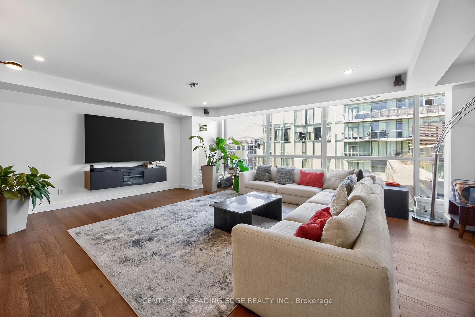 Photo 31 of Unit Ph1001, 55 Stewart Street, Toronto, Waterfront Communities — HOMEH