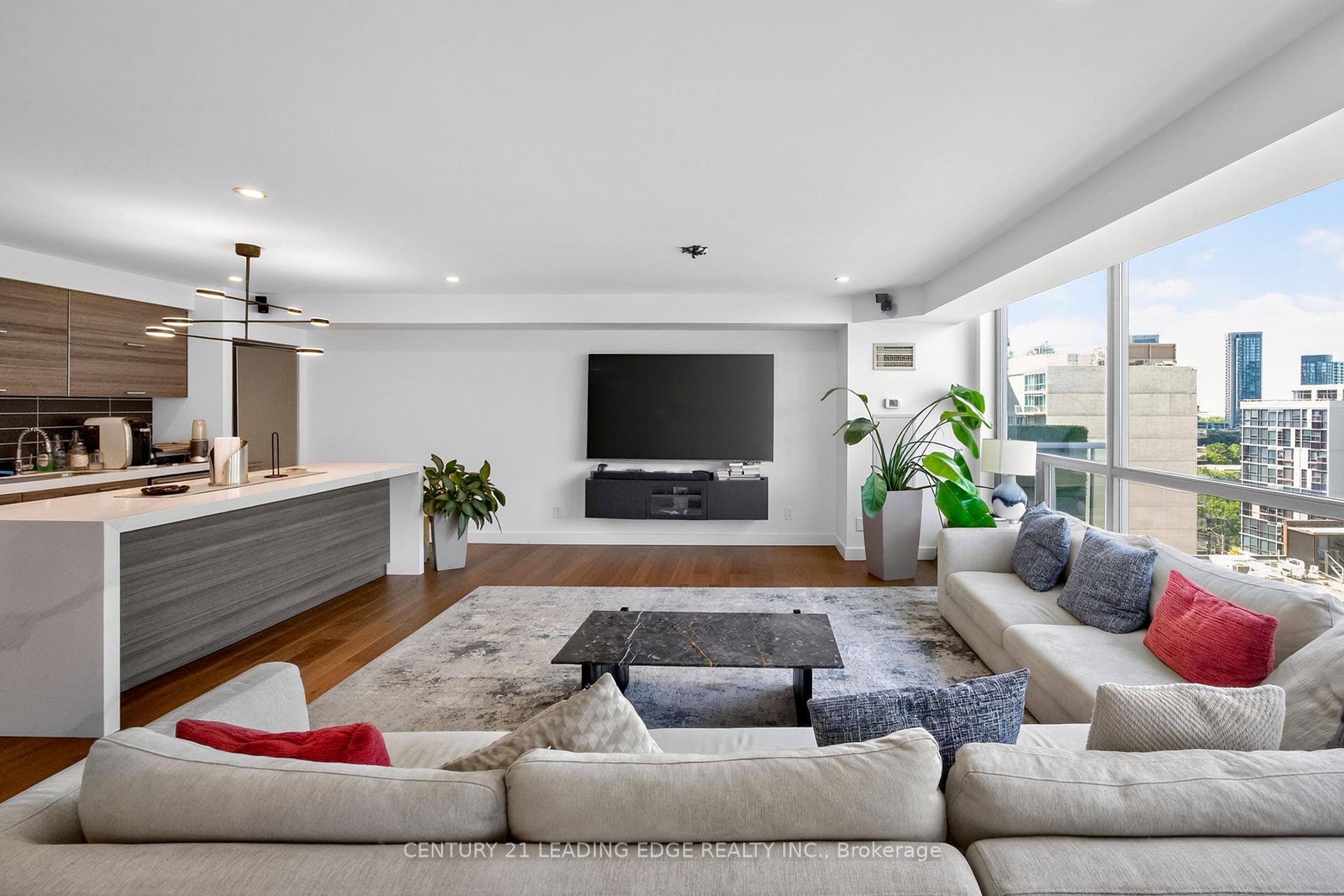 Photo 32 of Unit Ph1001, 55 Stewart Street, Toronto, Waterfront Communities — HOMEH