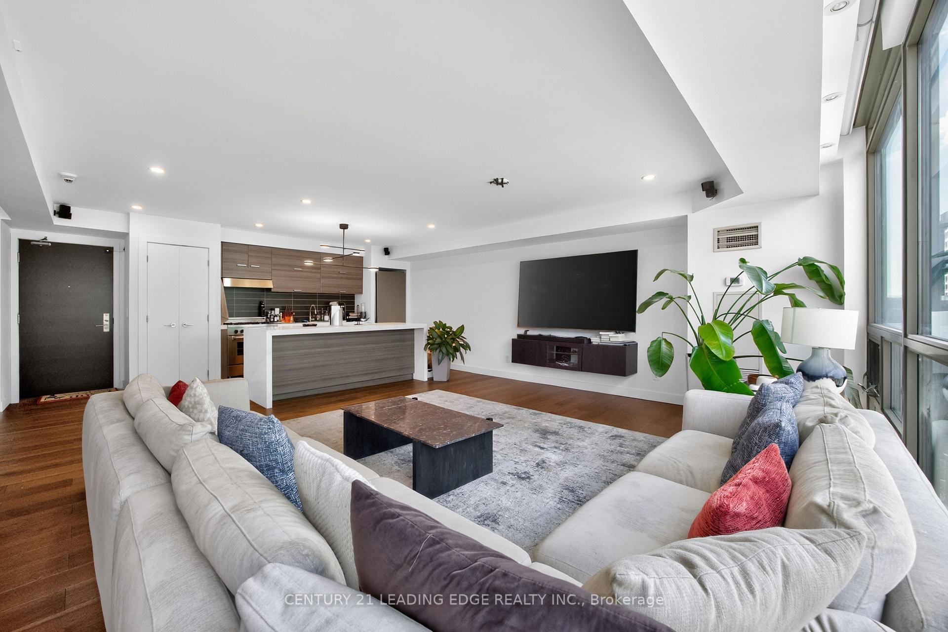 Photo 34 of Unit Ph1001, 55 Stewart Street, Toronto, Waterfront Communities — HOMEH