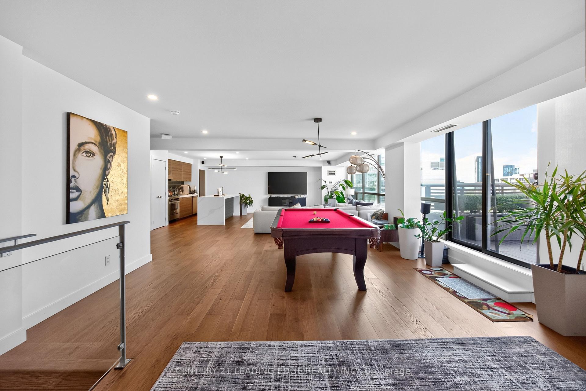 Photo 39 of Unit Ph1001, 55 Stewart Street, Toronto, Waterfront Communities — HOMEH