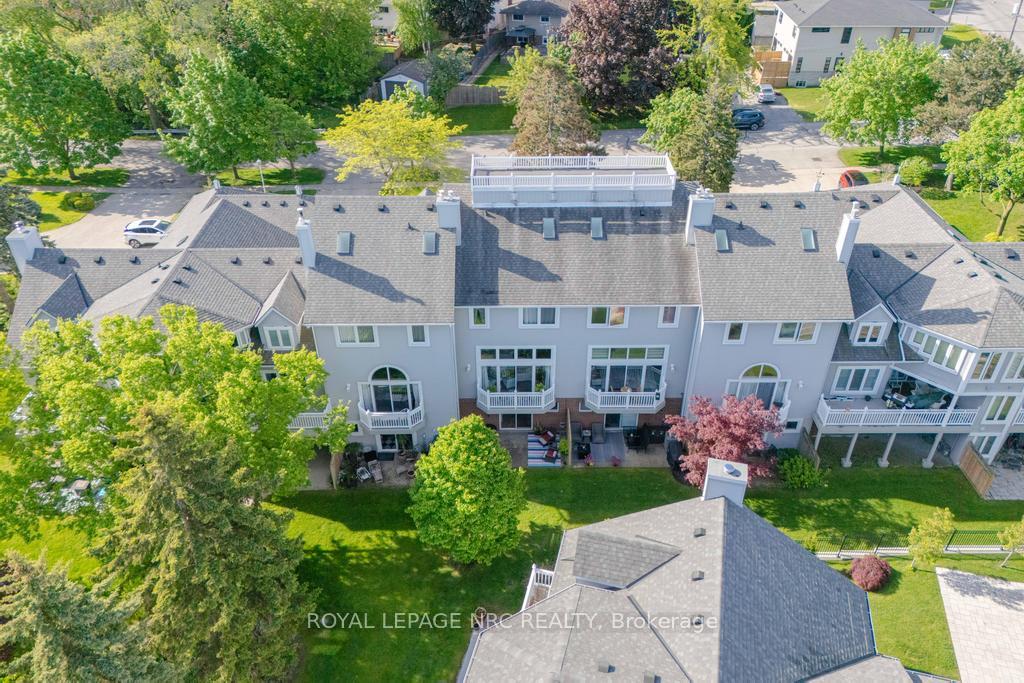 Photo 32 of Unit 13, 1 Lakeside Drive, St. Catharines, Port Weller — HOMEH