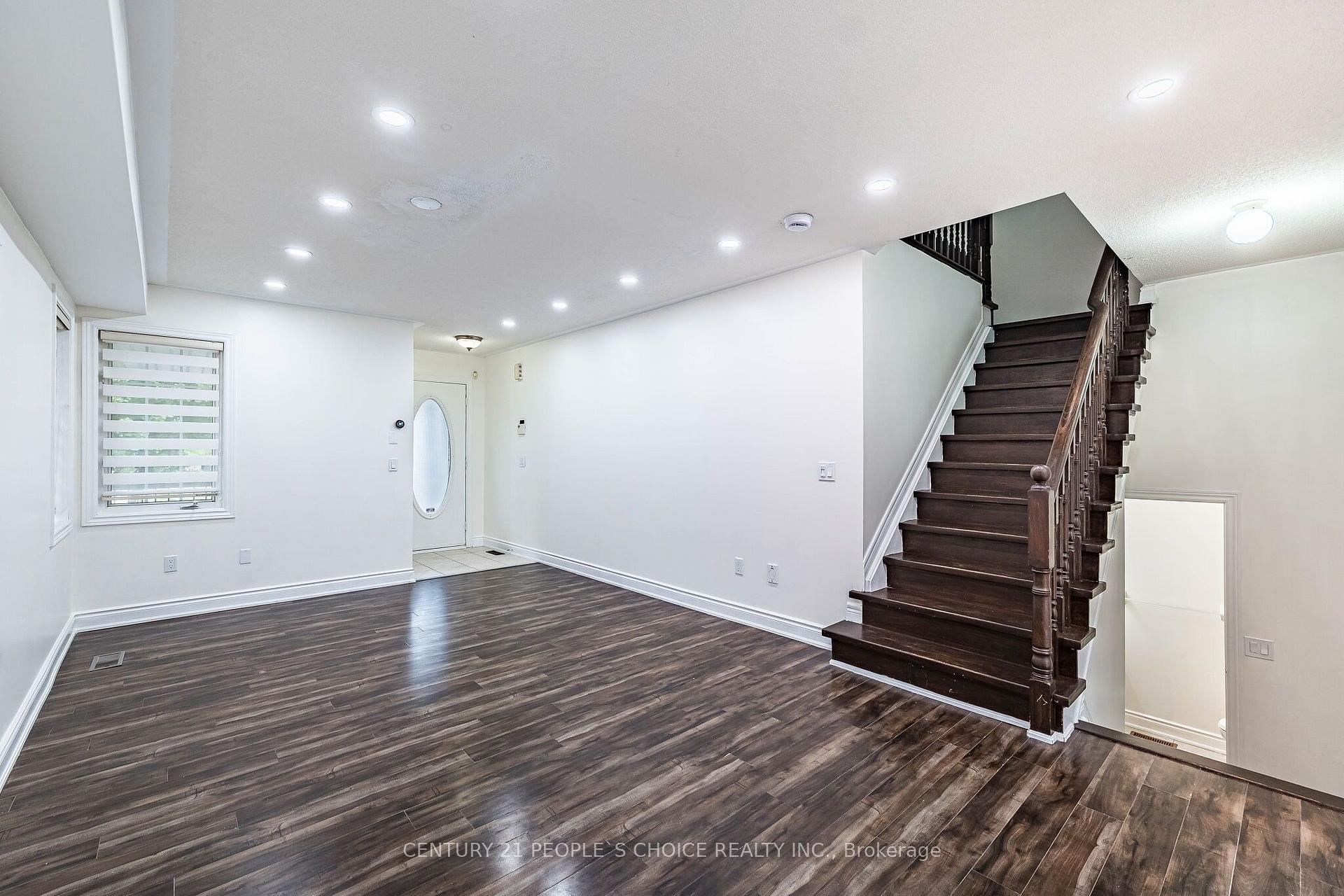 Photo 7 of 45 Trevino Crescent, Brampton, Bram East — HOMEH