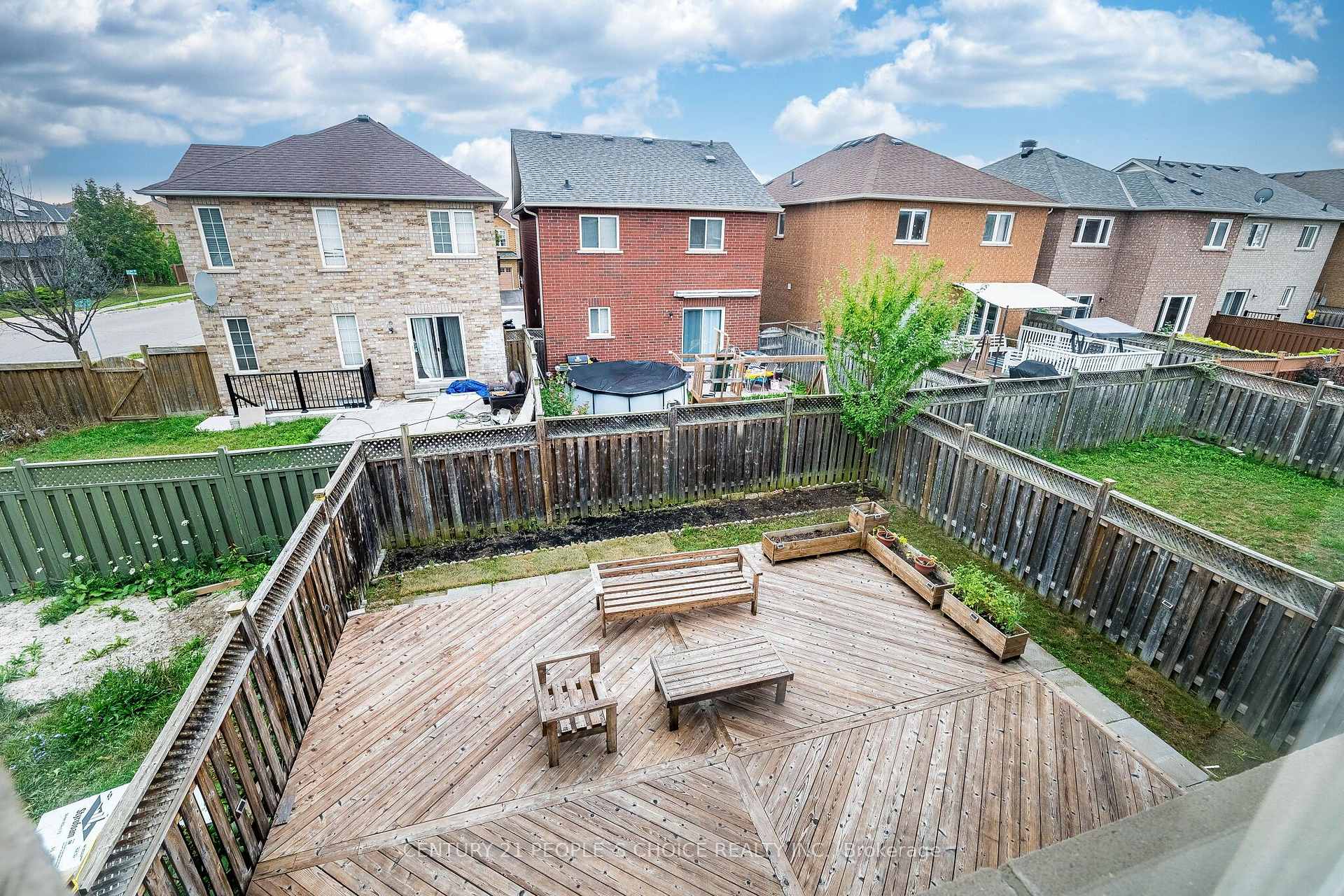 Photo 30 of 45 Trevino Crescent, Brampton, Bram East — HOMEH