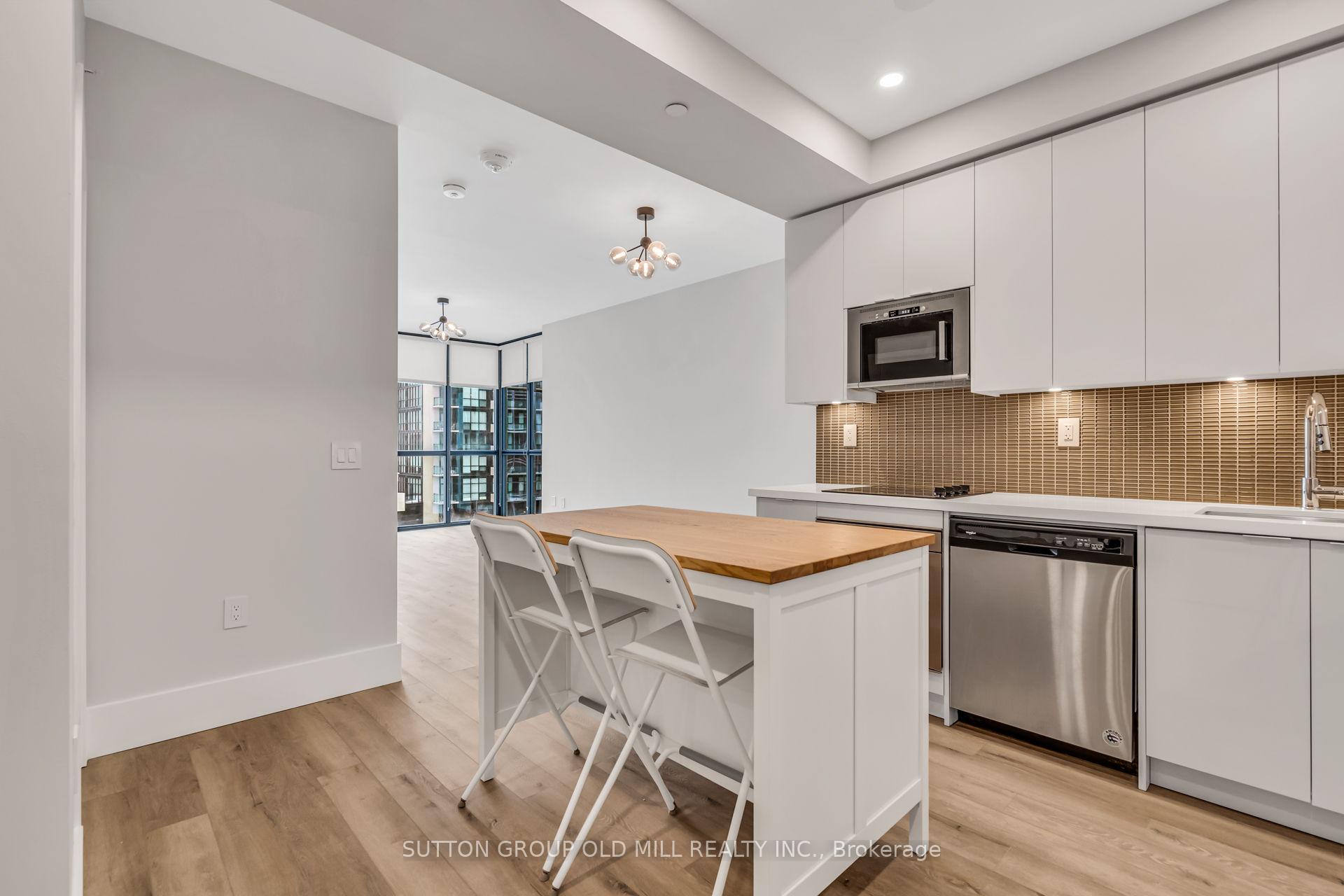 Photo 4 of Unit 401, 2916 Highway 7, Vaughan, Concord — HOMEH