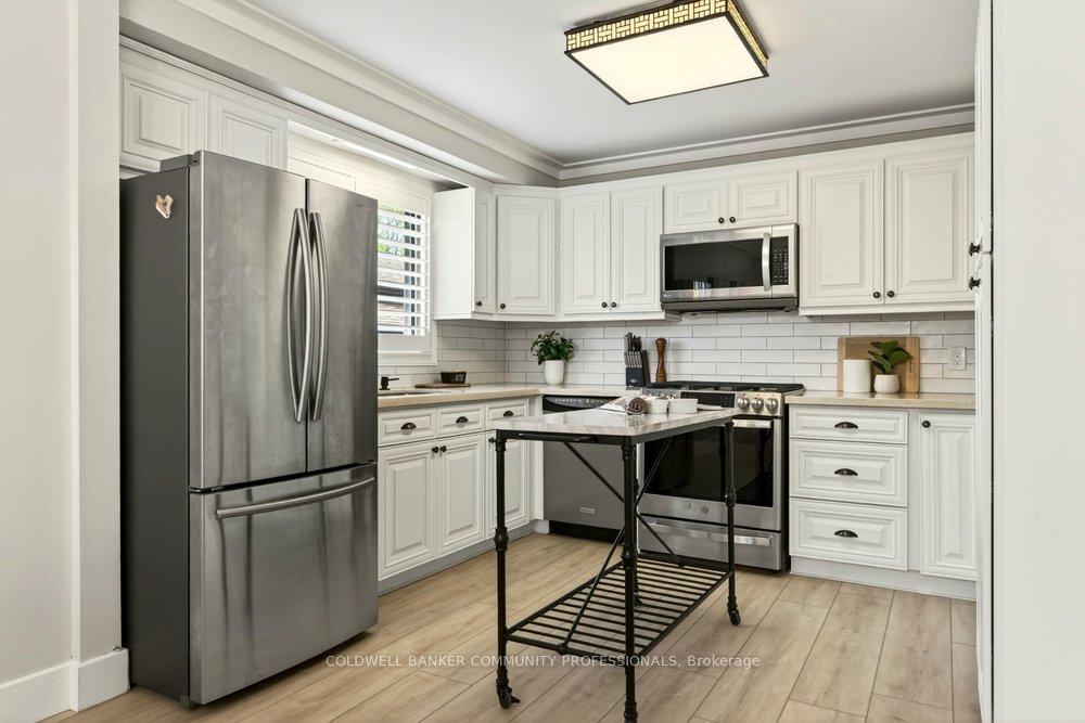 Photo 13 of 116 Highridge Avenue, Hamilton, Riverdale — HOMEH