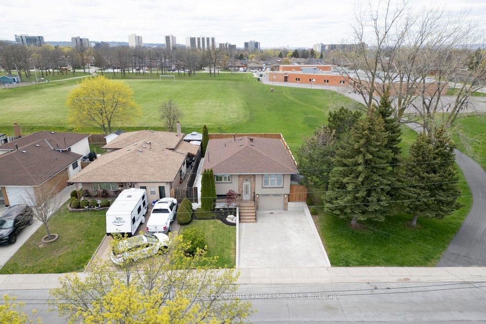 Photo 37 of 116 Highridge Avenue, Hamilton, Riverdale — HOMEH