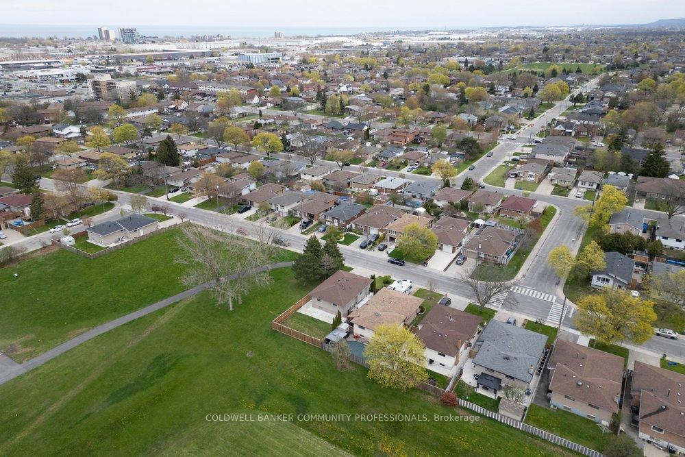 Photo 40 of 116 Highridge Avenue, Hamilton, Riverdale — HOMEH