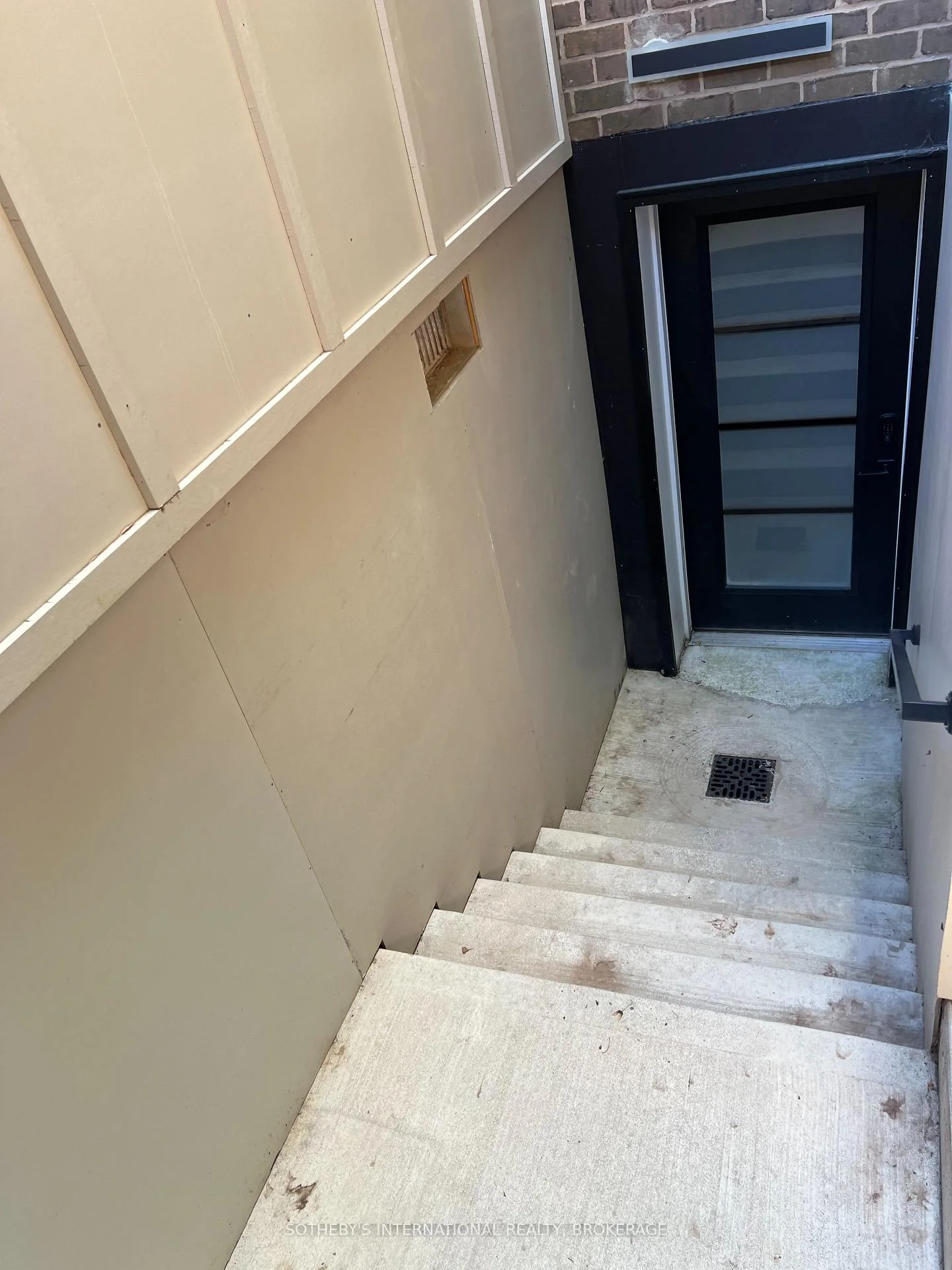Photo 9 of 71 Stella Street, Pelham, Fonthill — HOMEH
