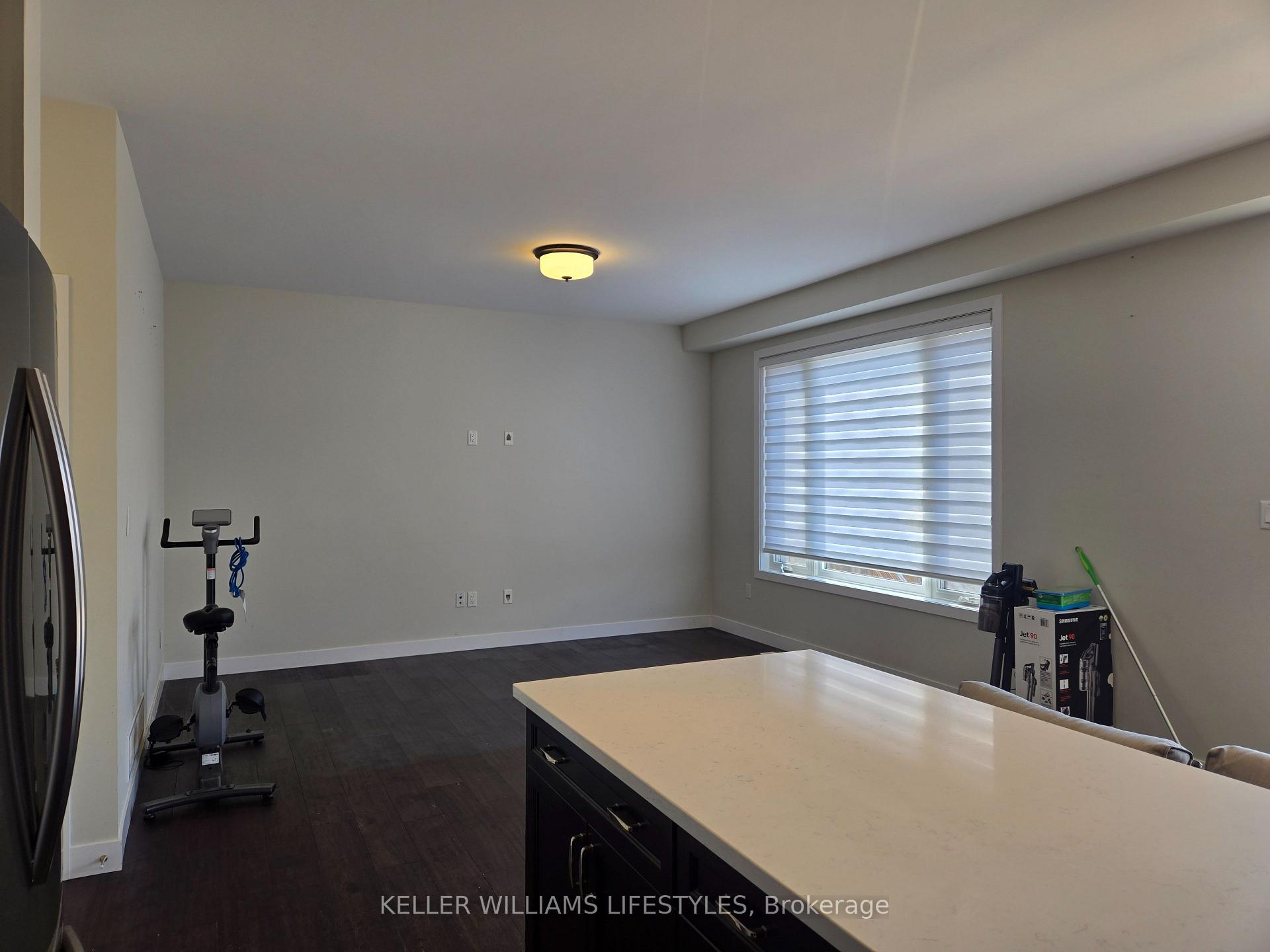 Photo 8 of 1722 Applerock Avenue, London, North S — HOMEH