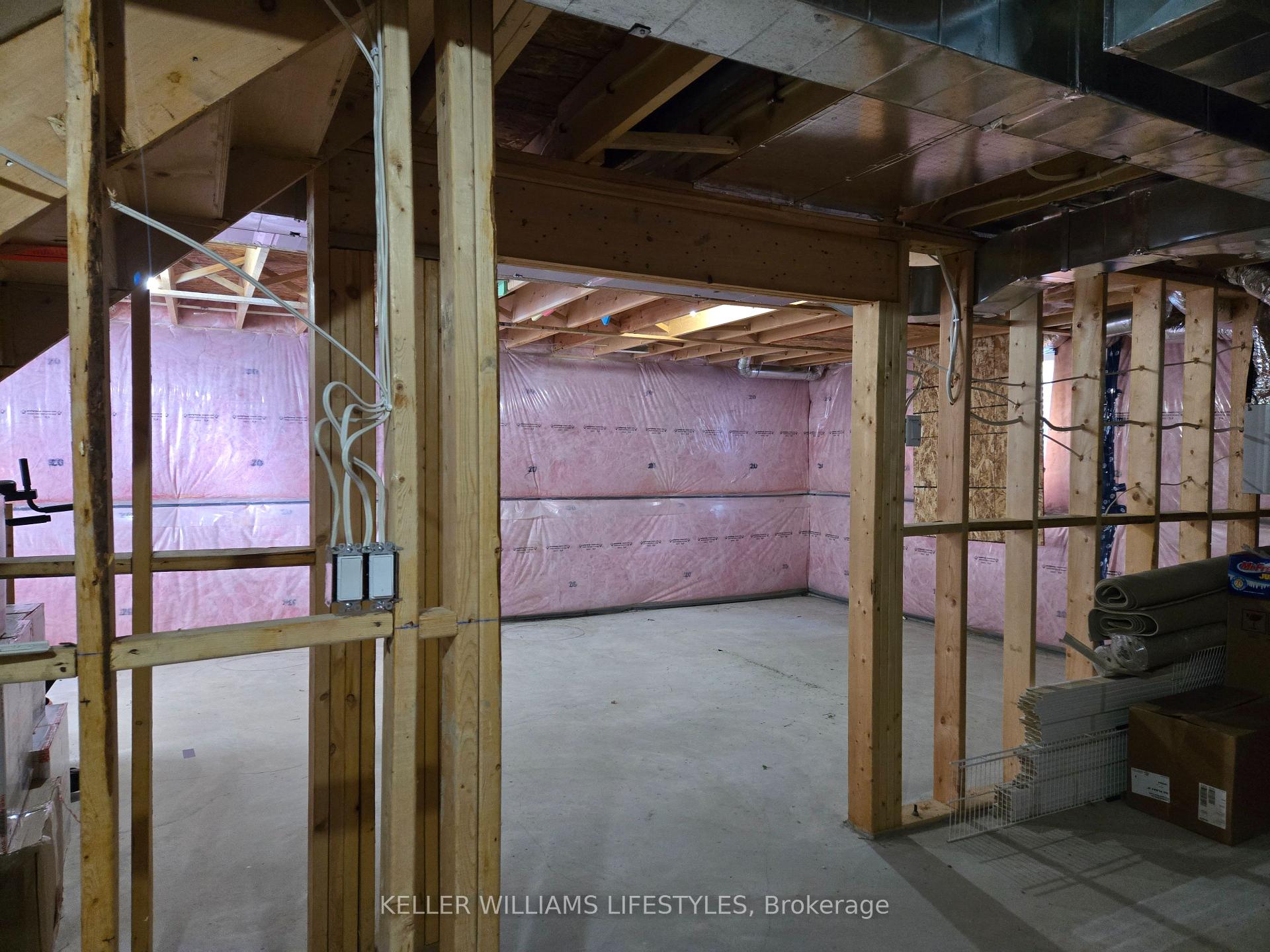 Photo 21 of 1722 Applerock Avenue, London, North S — HOMEH
