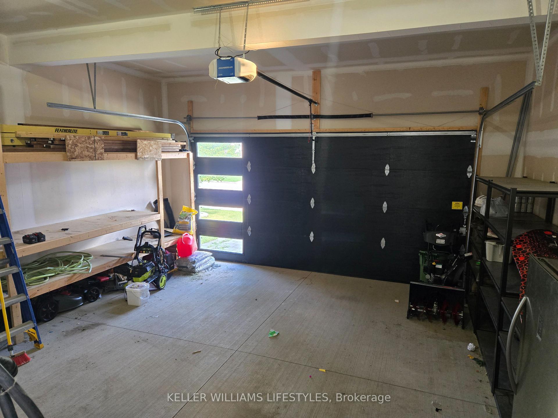 Photo 26 of 1722 Applerock Avenue, London, North S — HOMEH