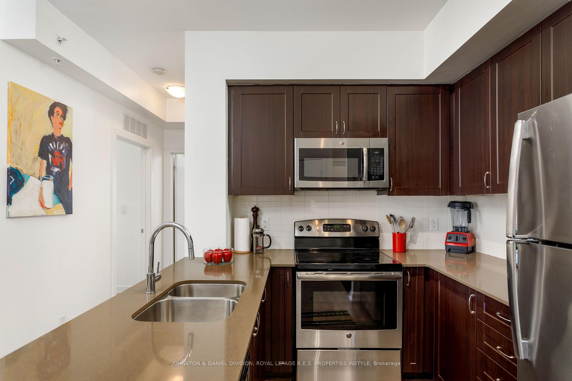 Photo 8 of Unit 408, 3560 St. Clair Avenue E, Scarborough, Kennedy Park — HOMEH