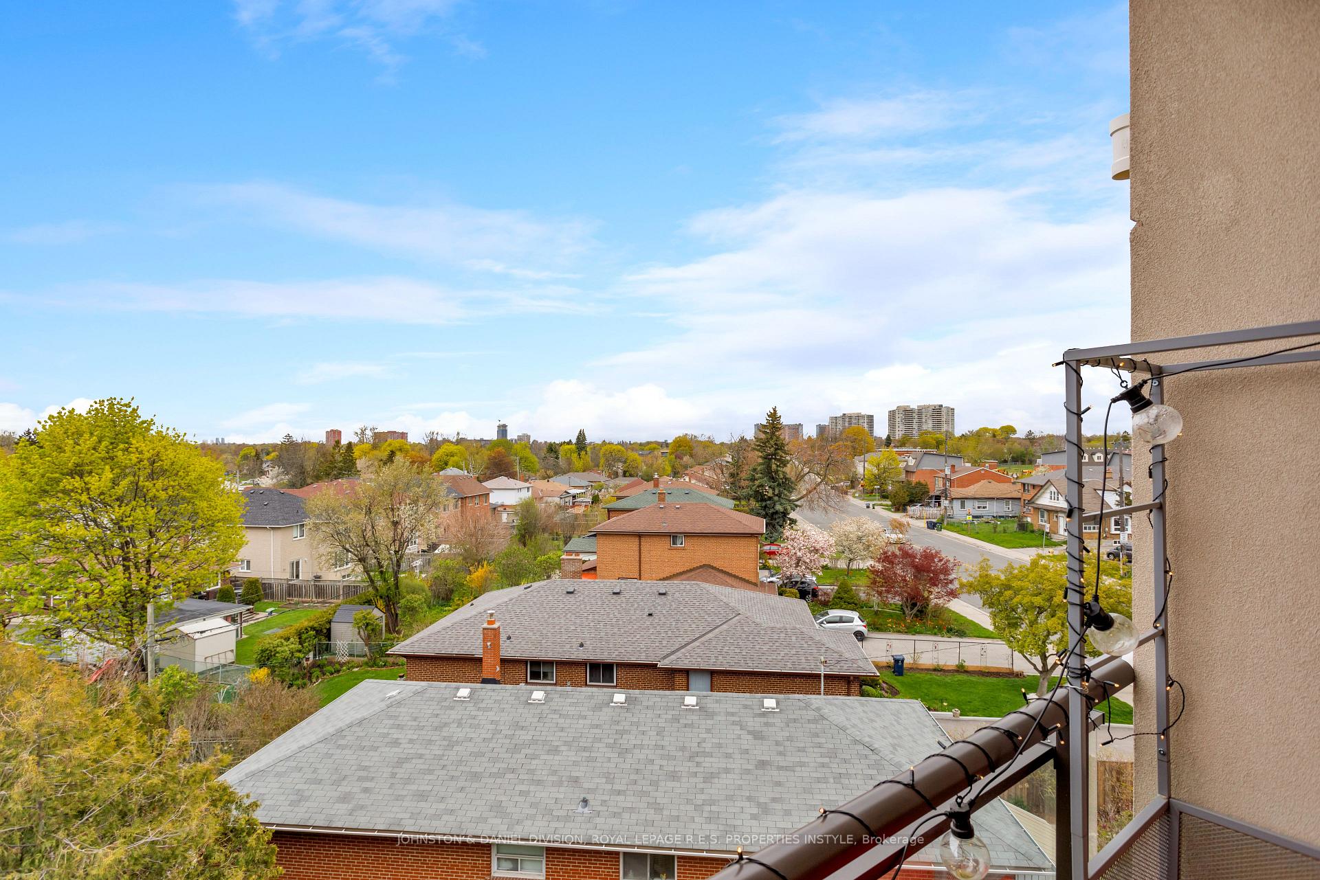 Photo 19 of Unit 408, 3560 St. Clair Avenue E, Scarborough, Kennedy Park — HOMEH