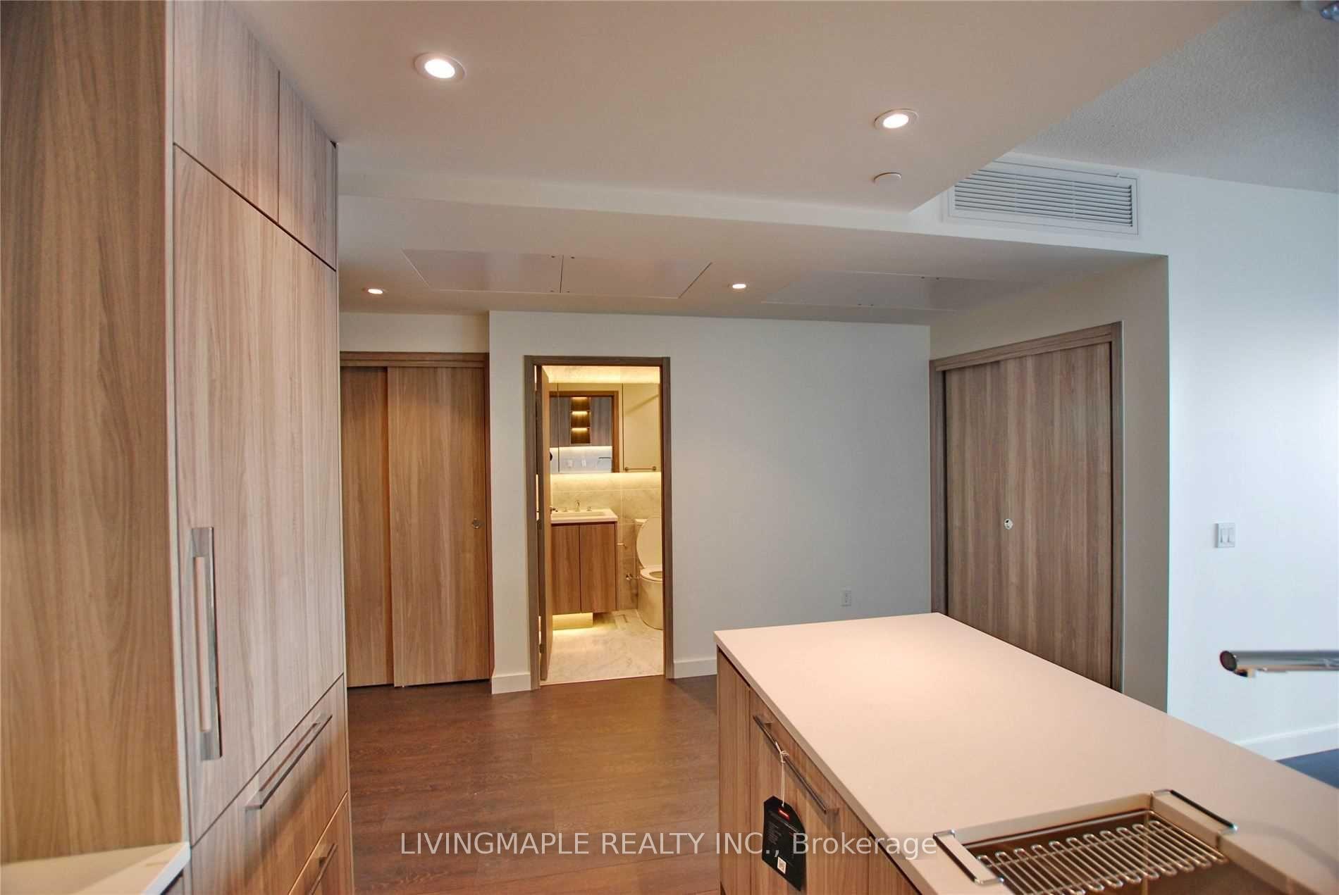 Photo 8 of Unit 3503, 95 Mcmahon Drive, North York, Bayview Village — HOMEH