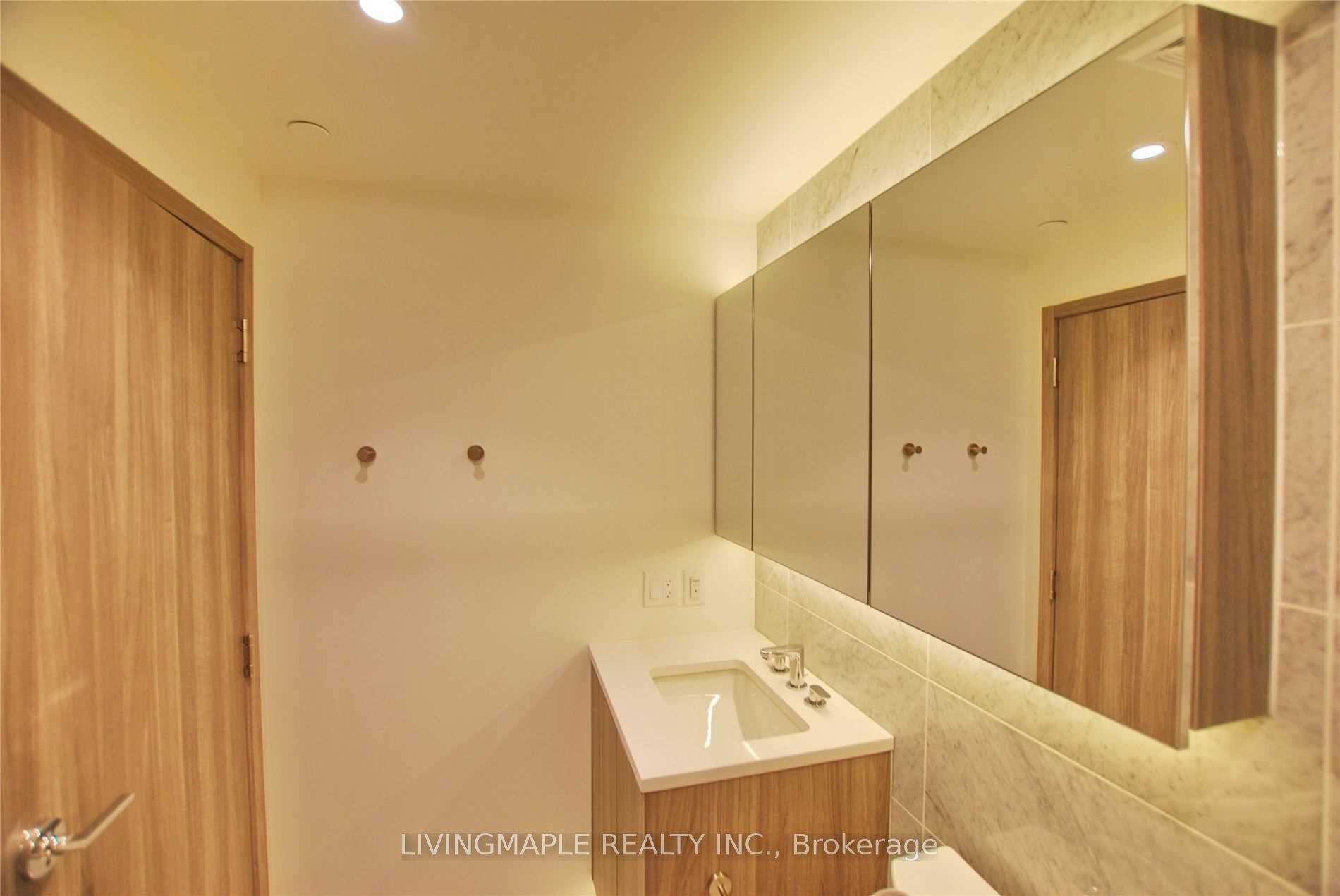 Photo 11 of Unit 3503, 95 Mcmahon Drive, North York, Bayview Village — HOMEH