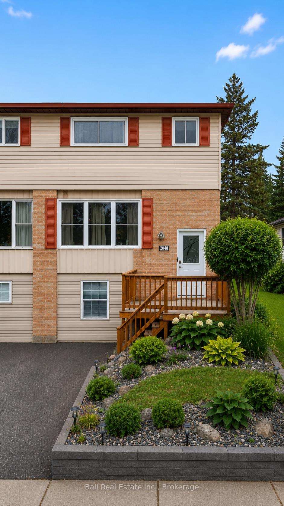 Photo 2 of 2048 Walker Avenue, Peterborough, Ashburnham Ward 4 — HOMEH