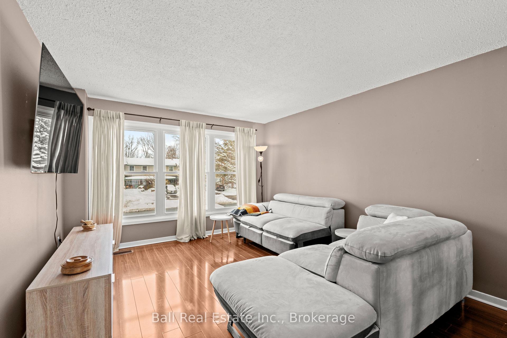 Photo 16 of 2048 Walker Avenue, Peterborough, Ashburnham Ward 4 — HOMEH