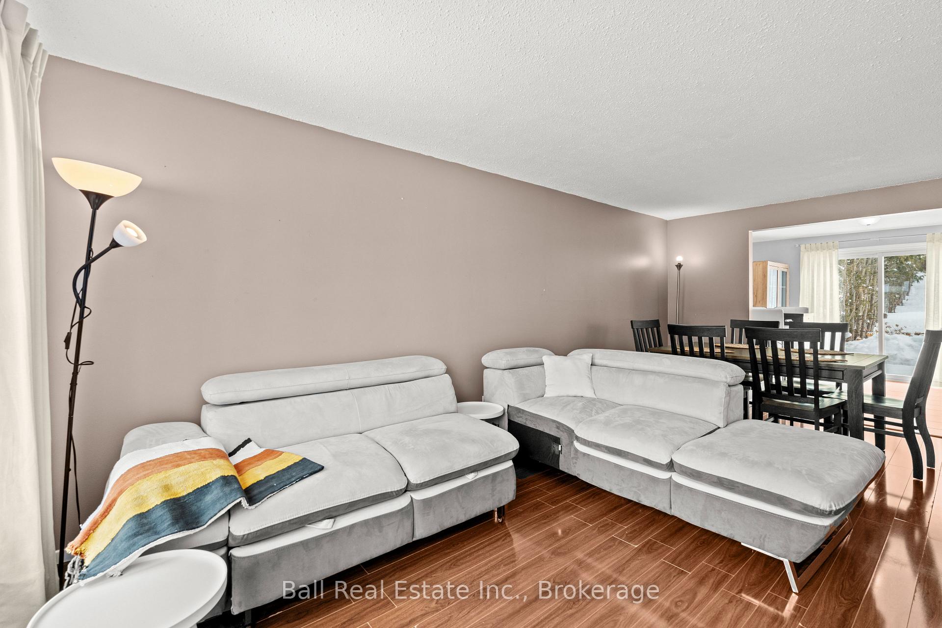 Photo 17 of 2048 Walker Avenue, Peterborough, Ashburnham Ward 4 — HOMEH