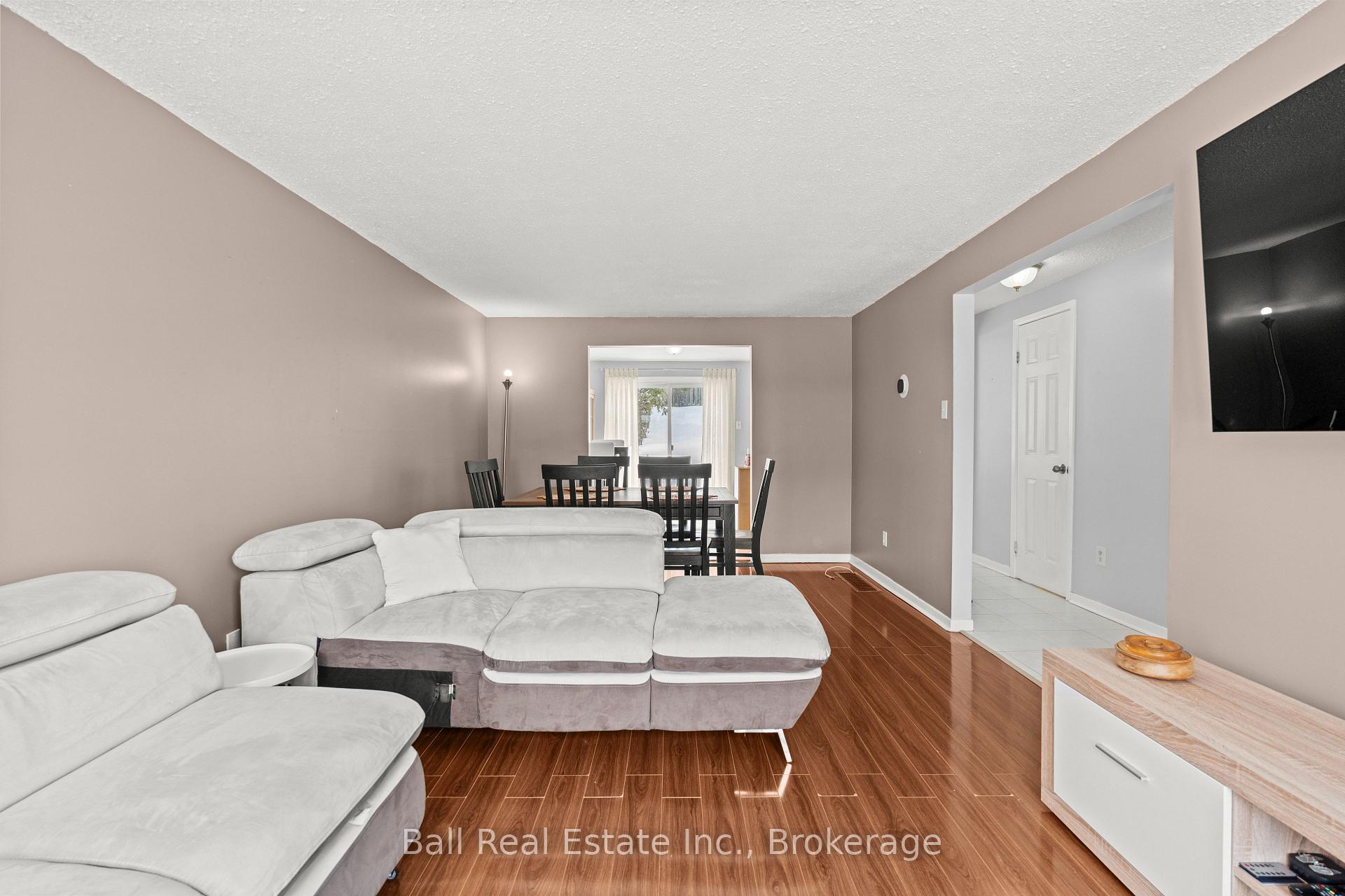 Photo 18 of 2048 Walker Avenue, Peterborough, Ashburnham Ward 4 — HOMEH