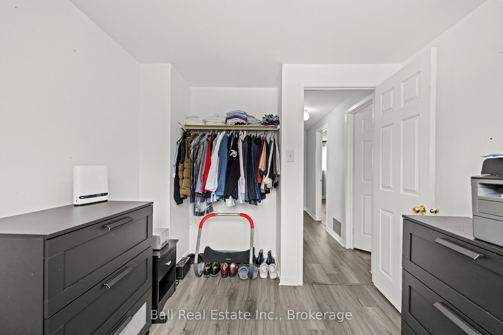 Photo 23 of 2048 Walker Avenue, Peterborough, Ashburnham Ward 4 — HOMEH