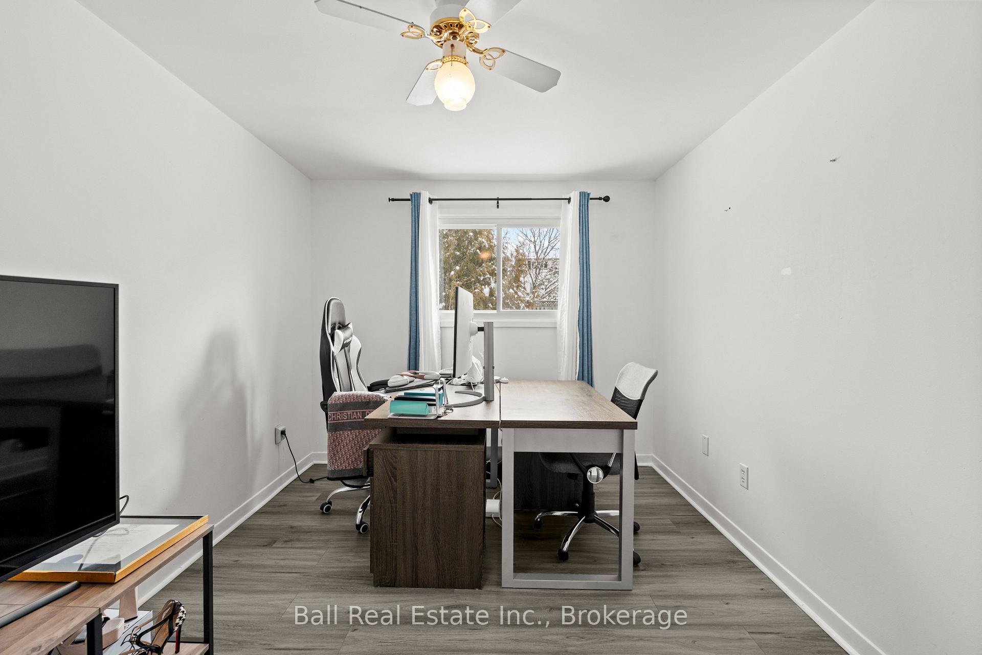 Photo 24 of 2048 Walker Avenue, Peterborough, Ashburnham Ward 4 — HOMEH