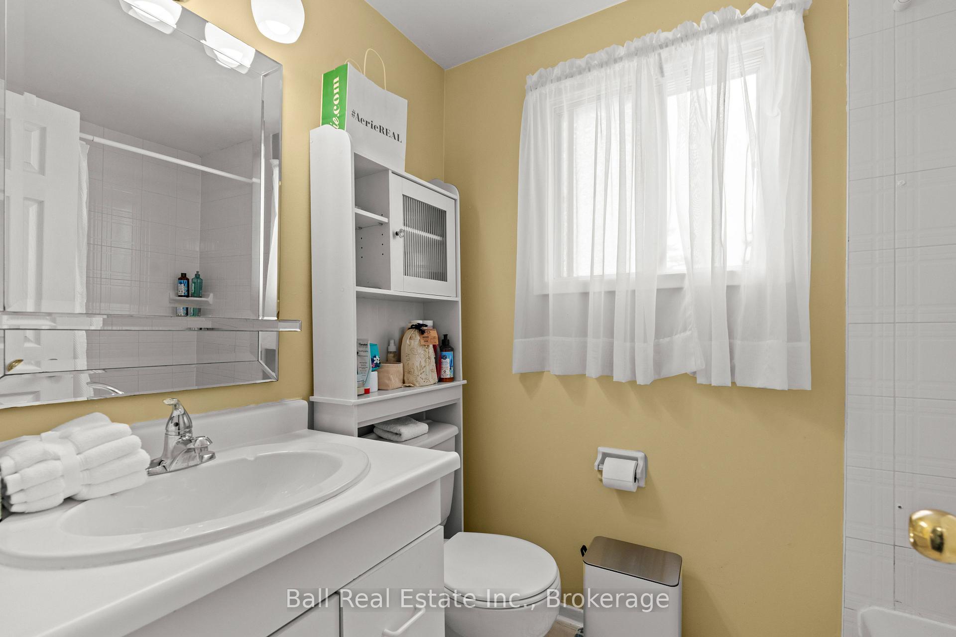 Photo 28 of 2048 Walker Avenue, Peterborough, Ashburnham Ward 4 — HOMEH