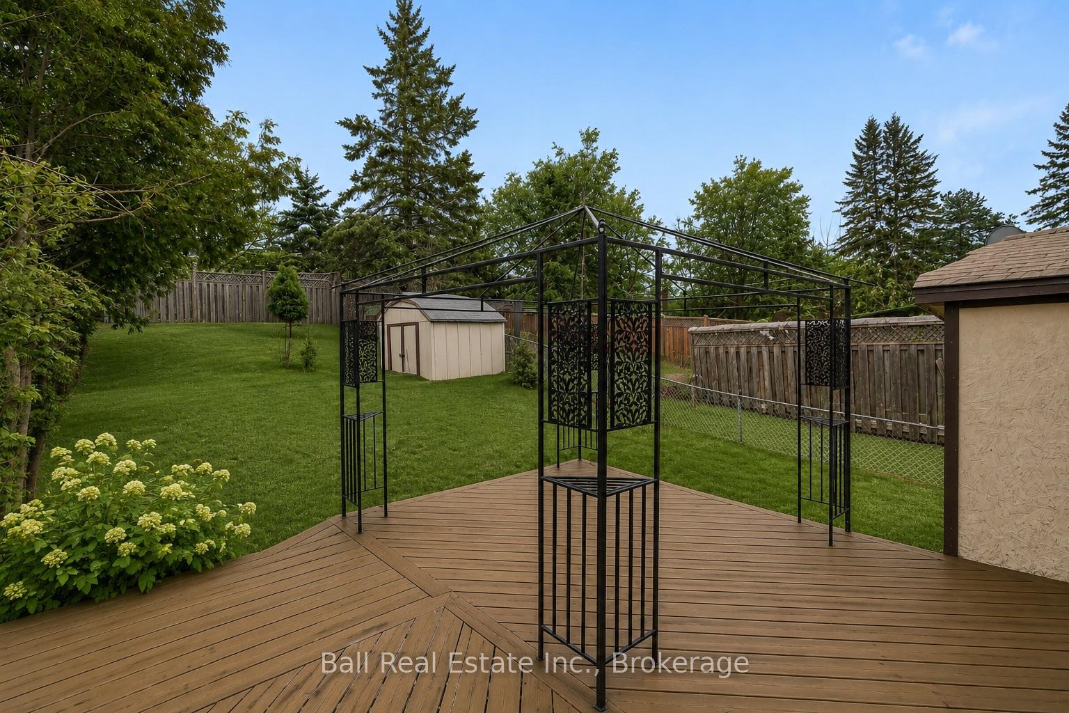 Photo 37 of 2048 Walker Avenue, Peterborough, Ashburnham Ward 4 — HOMEH