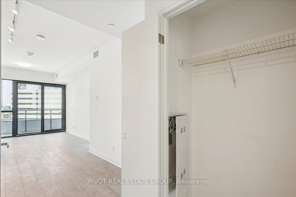 Photo 20 of Unit 907, 4015 The Exchange, Mississauga, City Centre — HOMEH