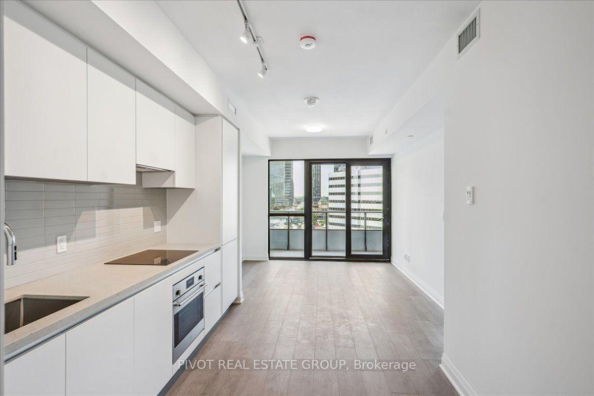 Photo 22 of Unit 907, 4015 The Exchange, Mississauga, City Centre — HOMEH