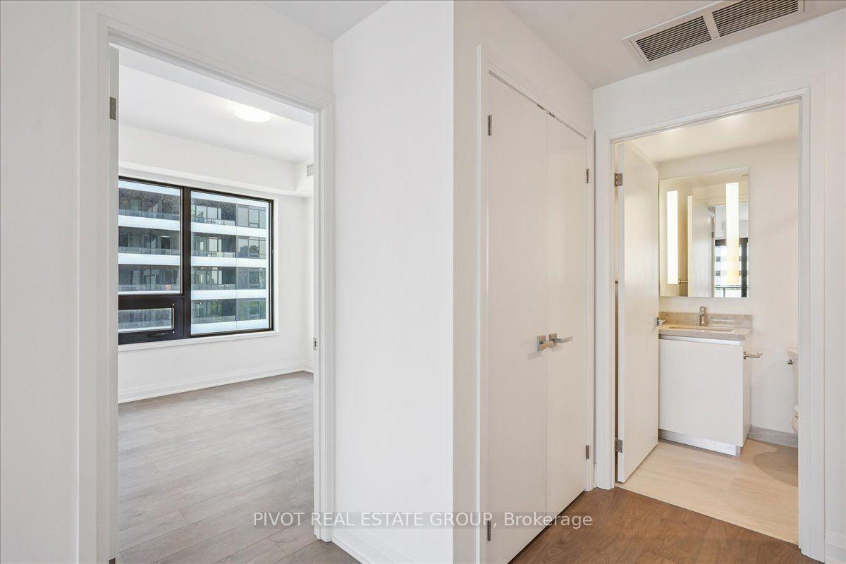 Photo 32 of Unit 907, 4015 The Exchange, Mississauga, City Centre — HOMEH