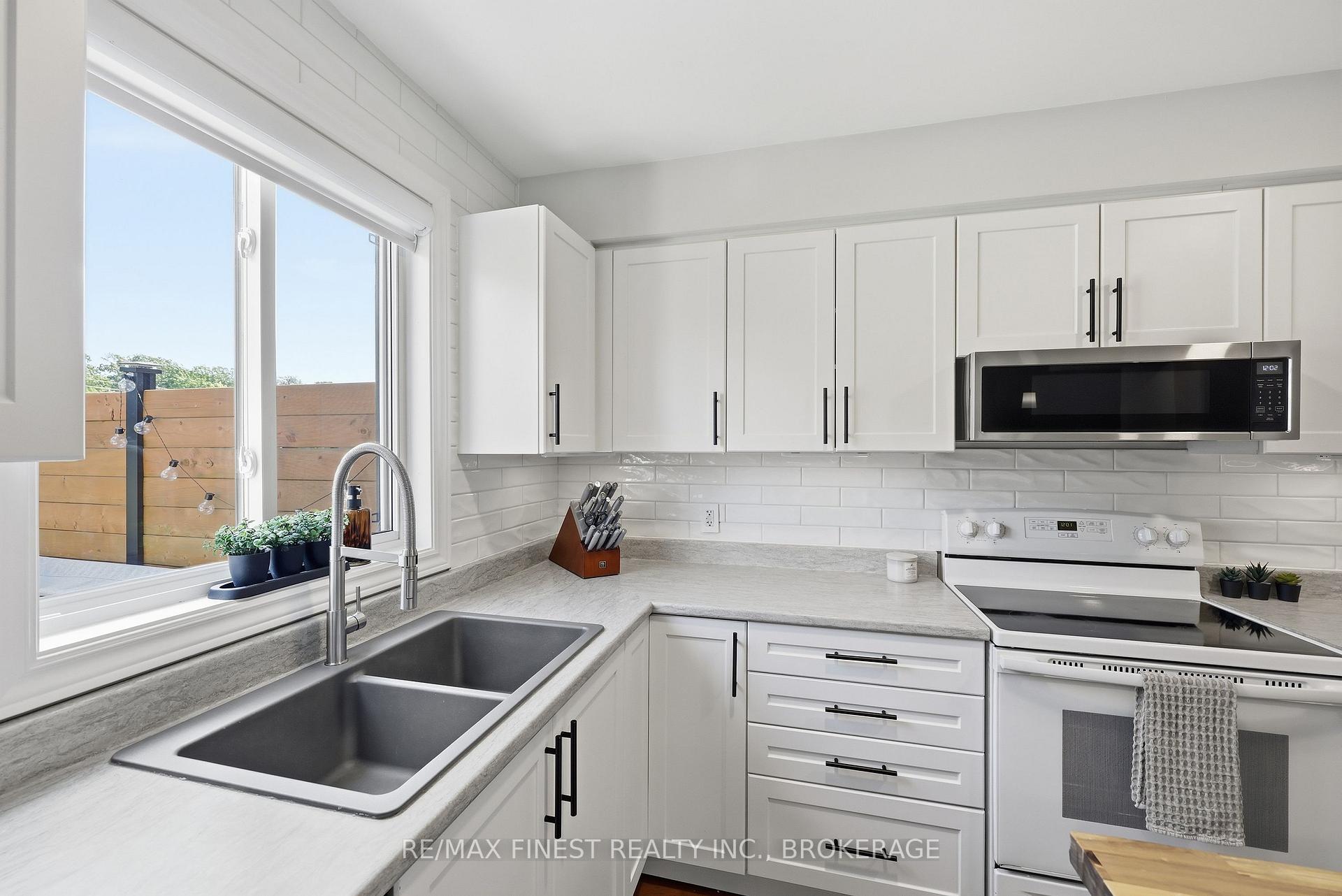 Photo 14 of 119 Kanvers Way, Greater Napanee, Greater Napanee — HOMEH