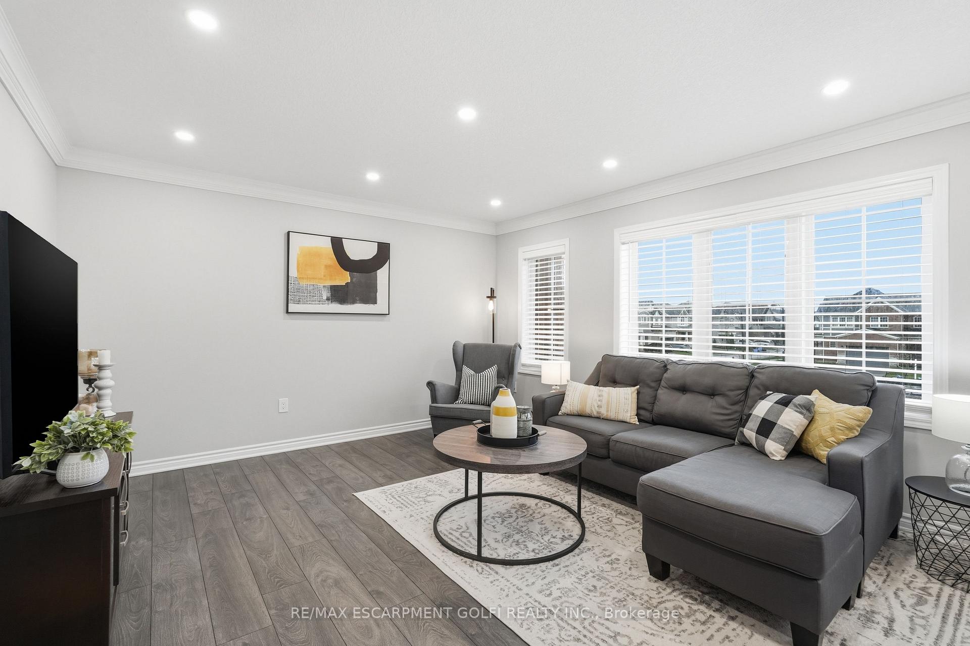 Photo 14 of Unit 15, 230 Avonsyde Boulevard, Hamilton, Waterdown — HOMEH