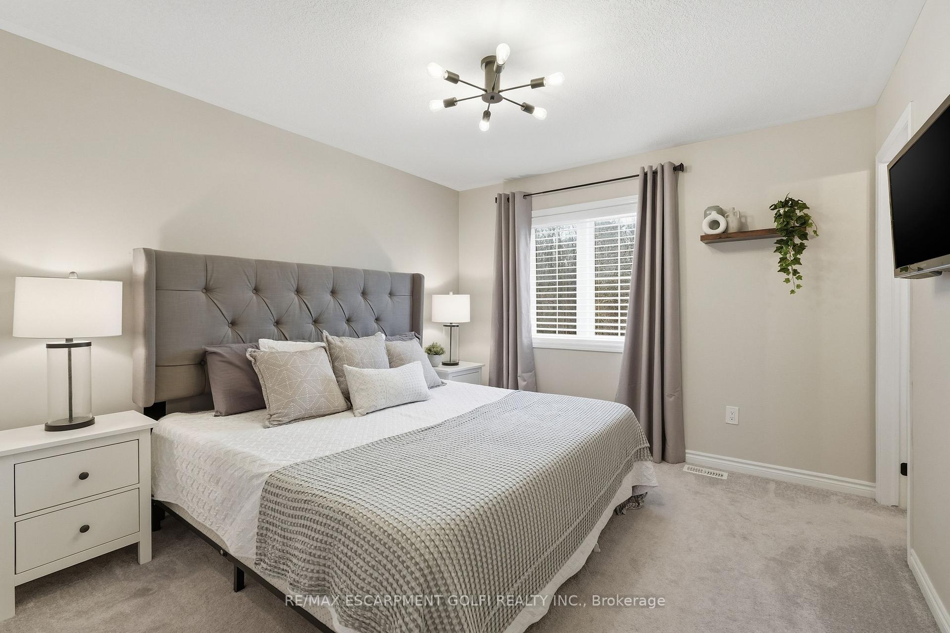 Photo 18 of Unit 15, 230 Avonsyde Boulevard, Hamilton, Waterdown — HOMEH