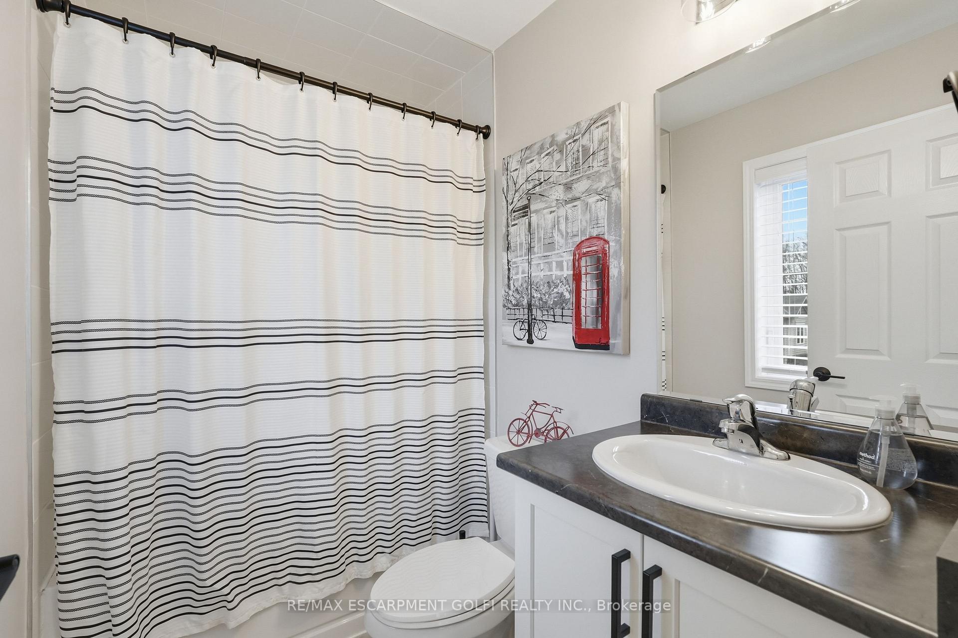 Photo 20 of Unit 15, 230 Avonsyde Boulevard, Hamilton, Waterdown — HOMEH