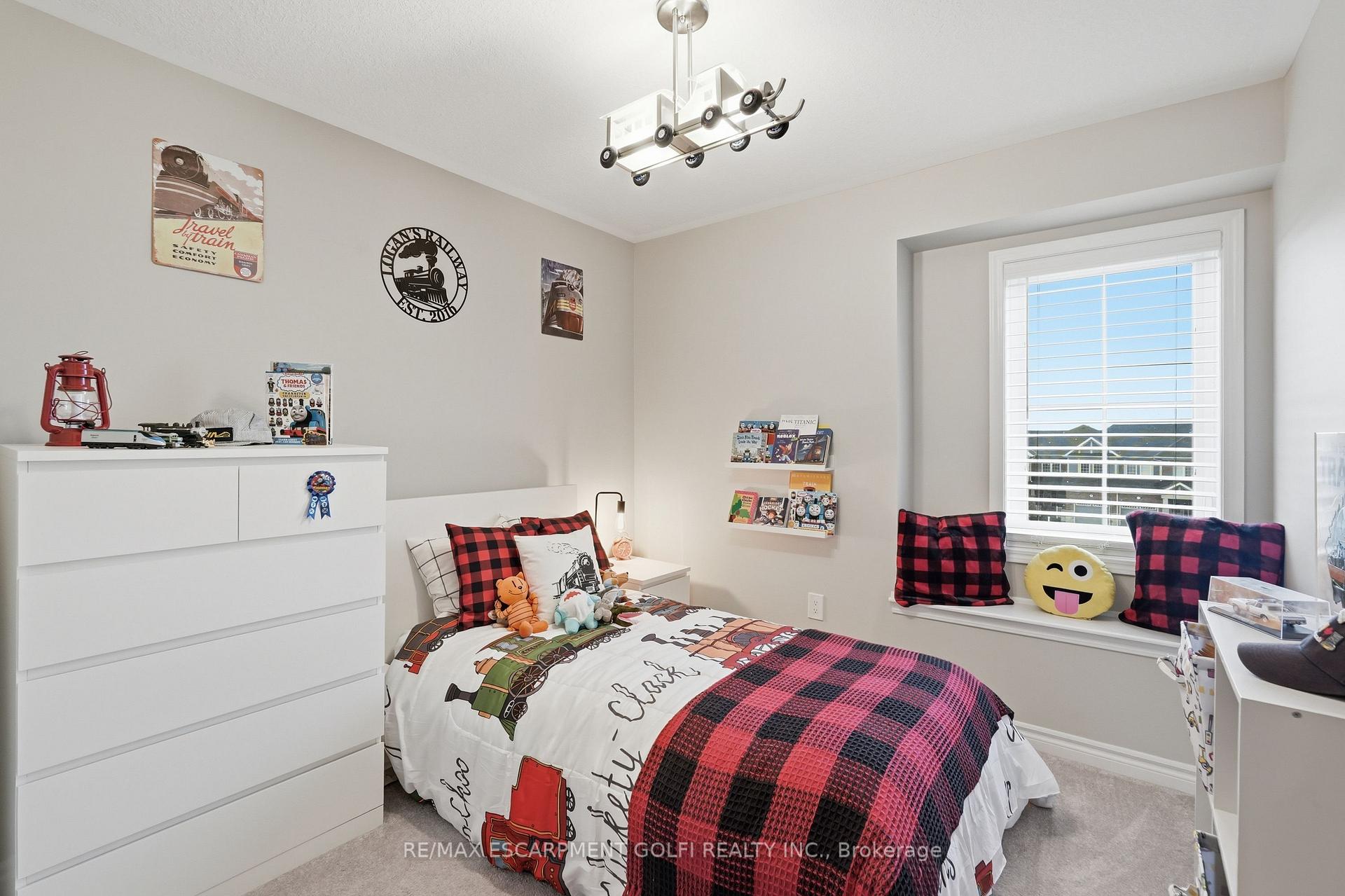 Photo 23 of Unit 15, 230 Avonsyde Boulevard, Hamilton, Waterdown — HOMEH