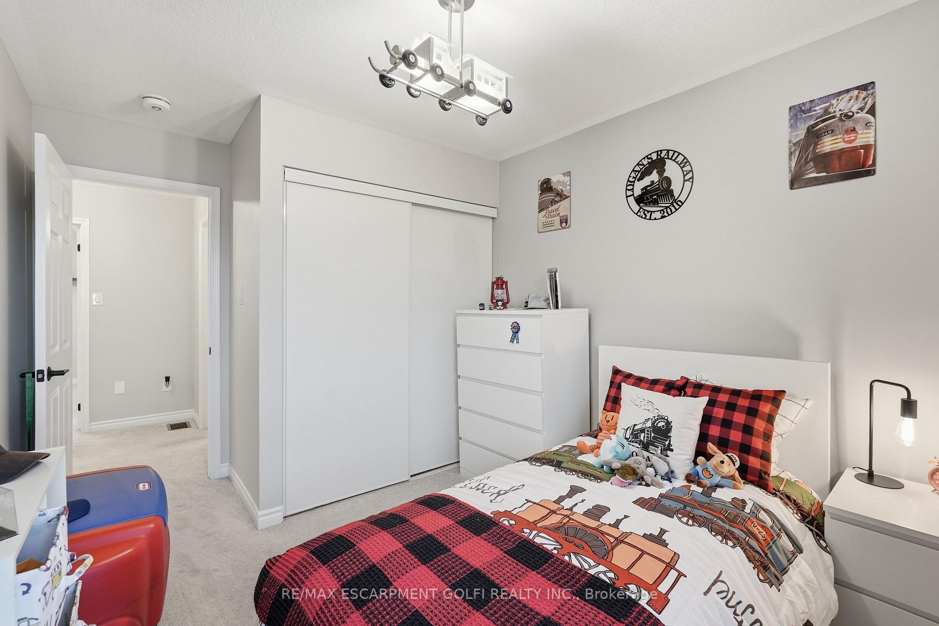 Photo 24 of Unit 15, 230 Avonsyde Boulevard, Hamilton, Waterdown — HOMEH