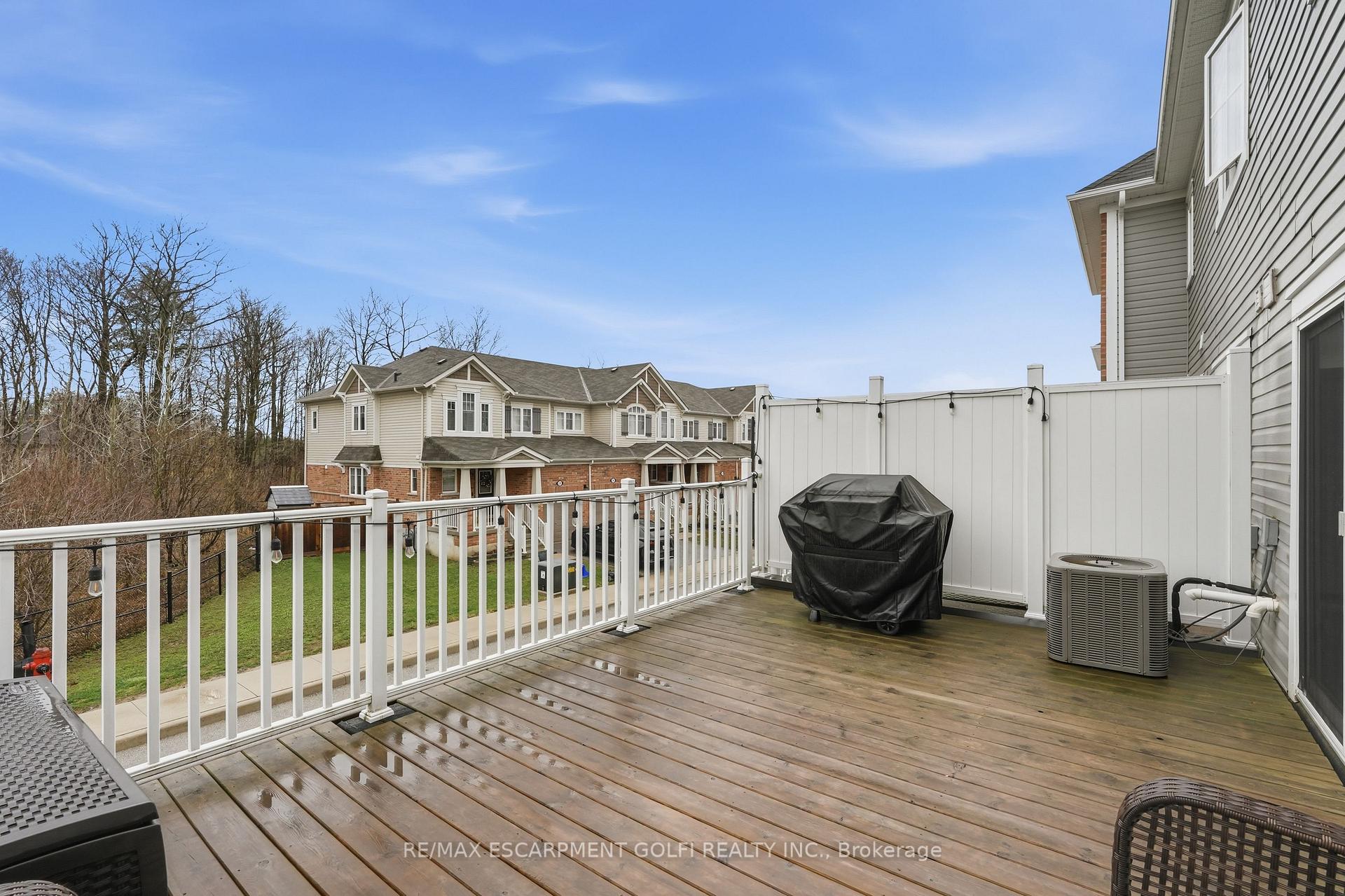 Photo 29 of Unit 15, 230 Avonsyde Boulevard, Hamilton, Waterdown — HOMEH