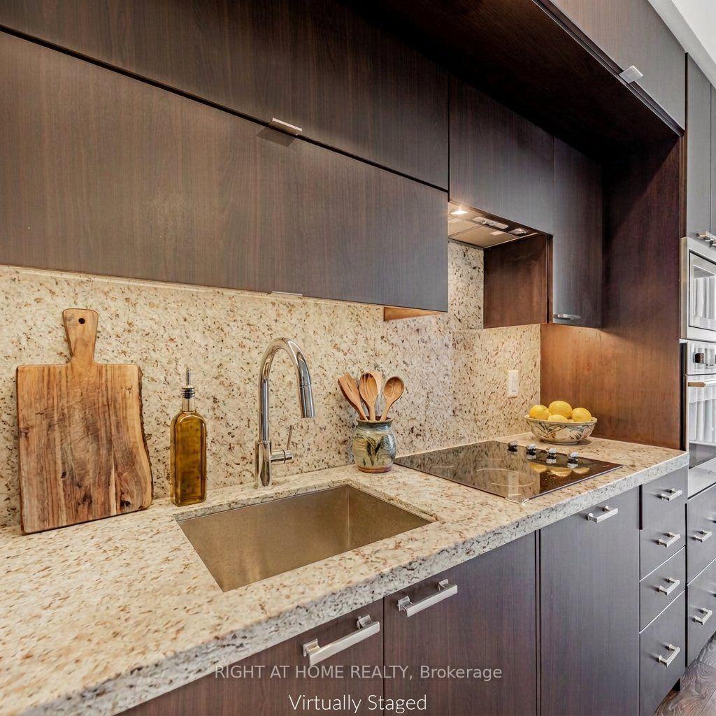 Photo 3 of Unit 521, 120 Harrison Garden Blvd, North York, Willowdale East — HOMEH